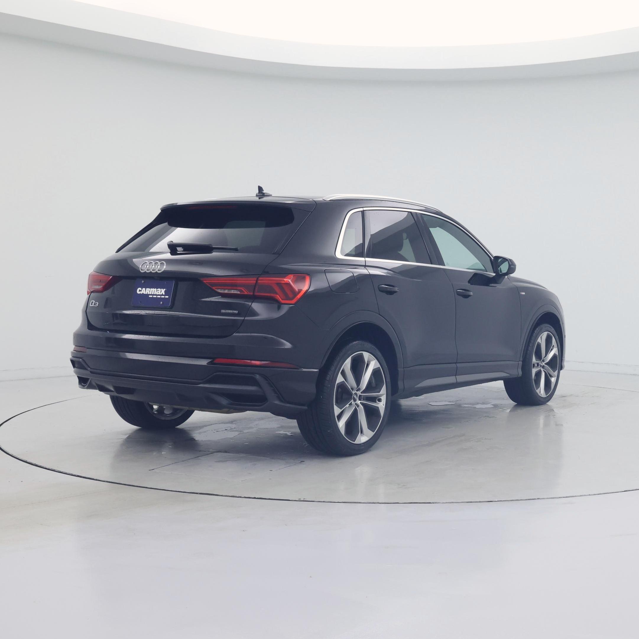 Thumbnail: 2020 Audi Q3 - 8