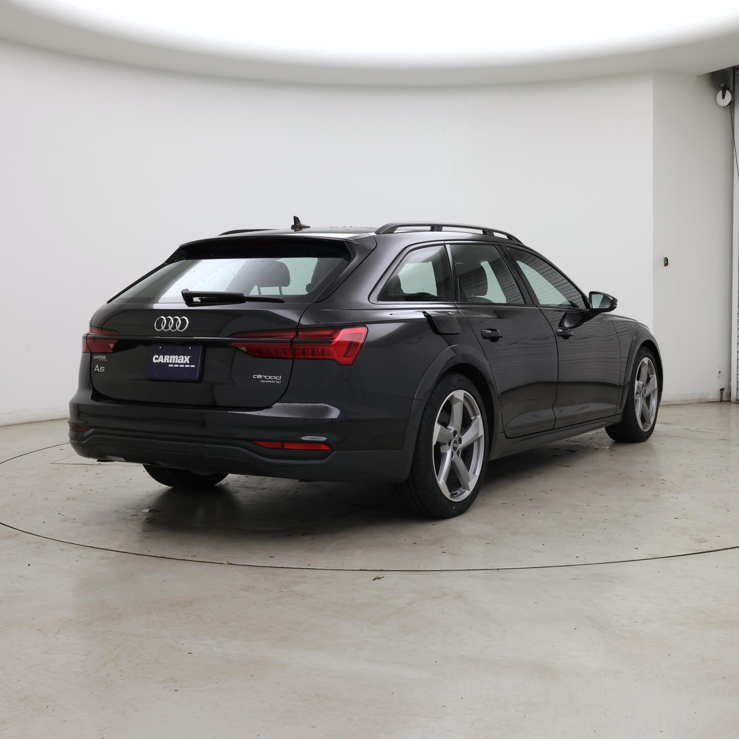 Thumbnail: 2021 Audi A6 - 8