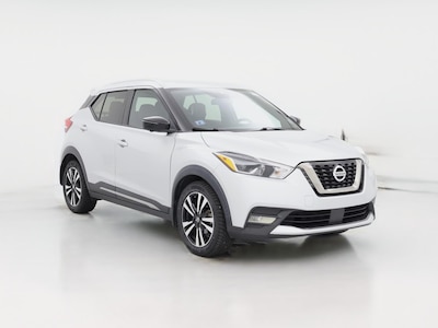 2020 Nissan Kicks SR