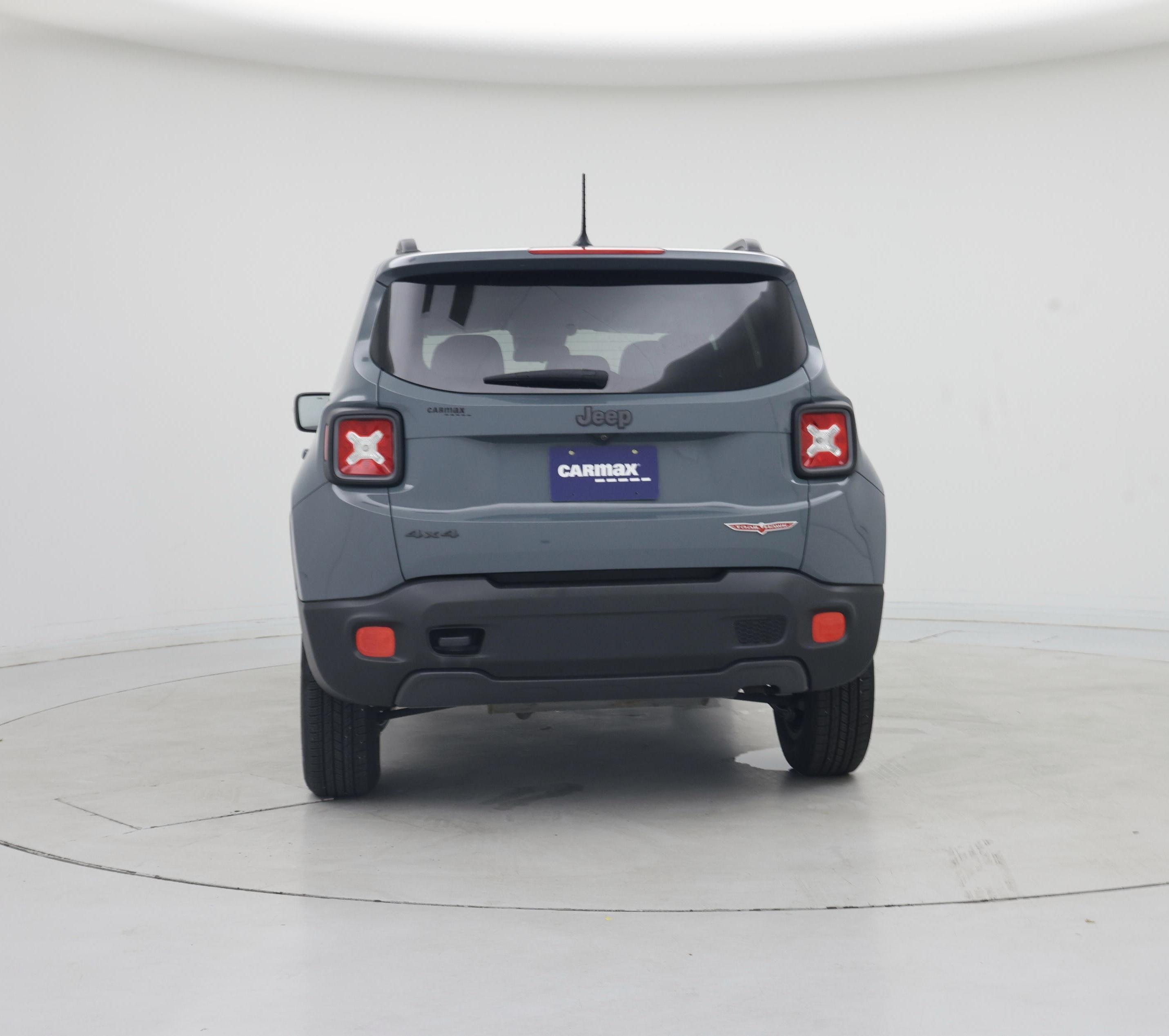 Thumbnail: 2016 Jeep Renegade - 6
