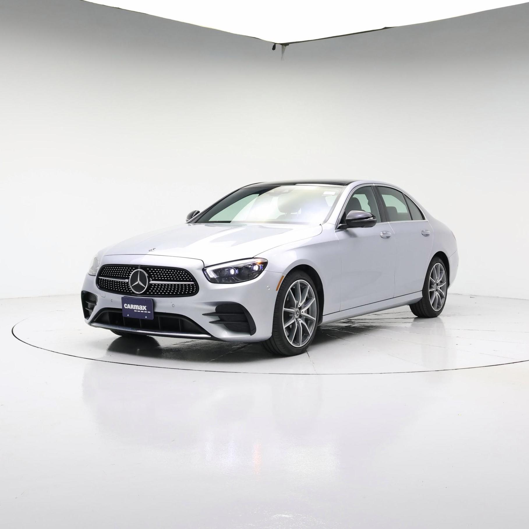 Thumbnail: 2021 Mercedes-Benz E-Class - 4