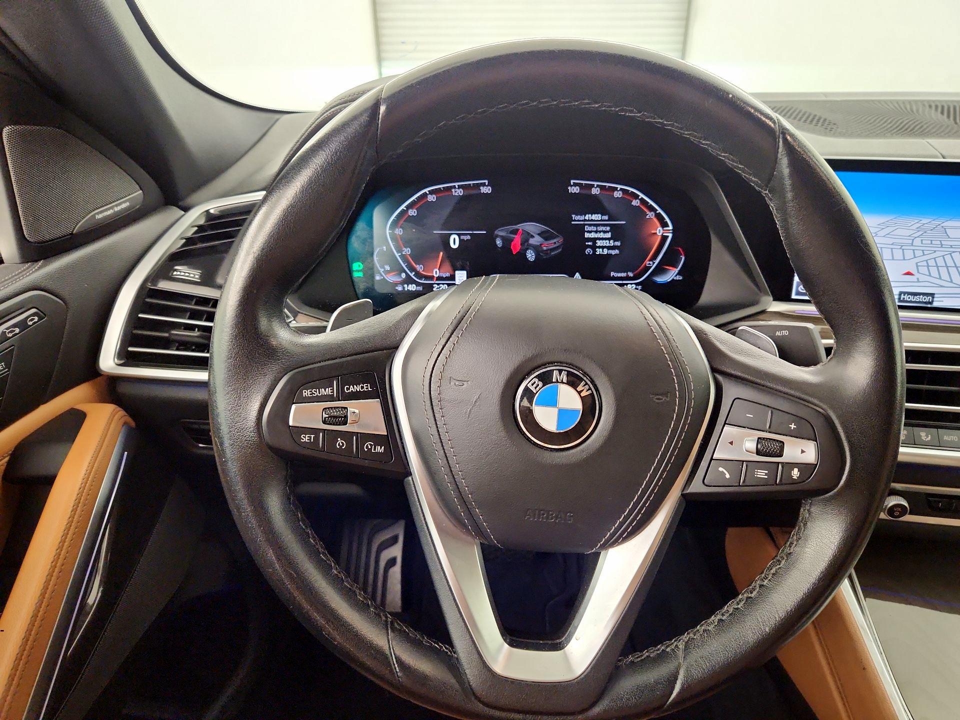 Thumbnail: 2022 BMW X6 - 10