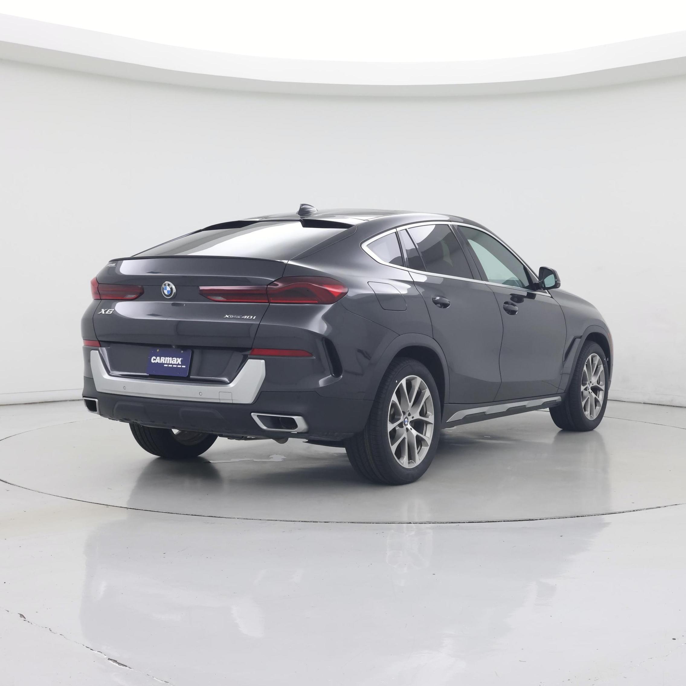 Thumbnail: 2022 BMW X6 - 8