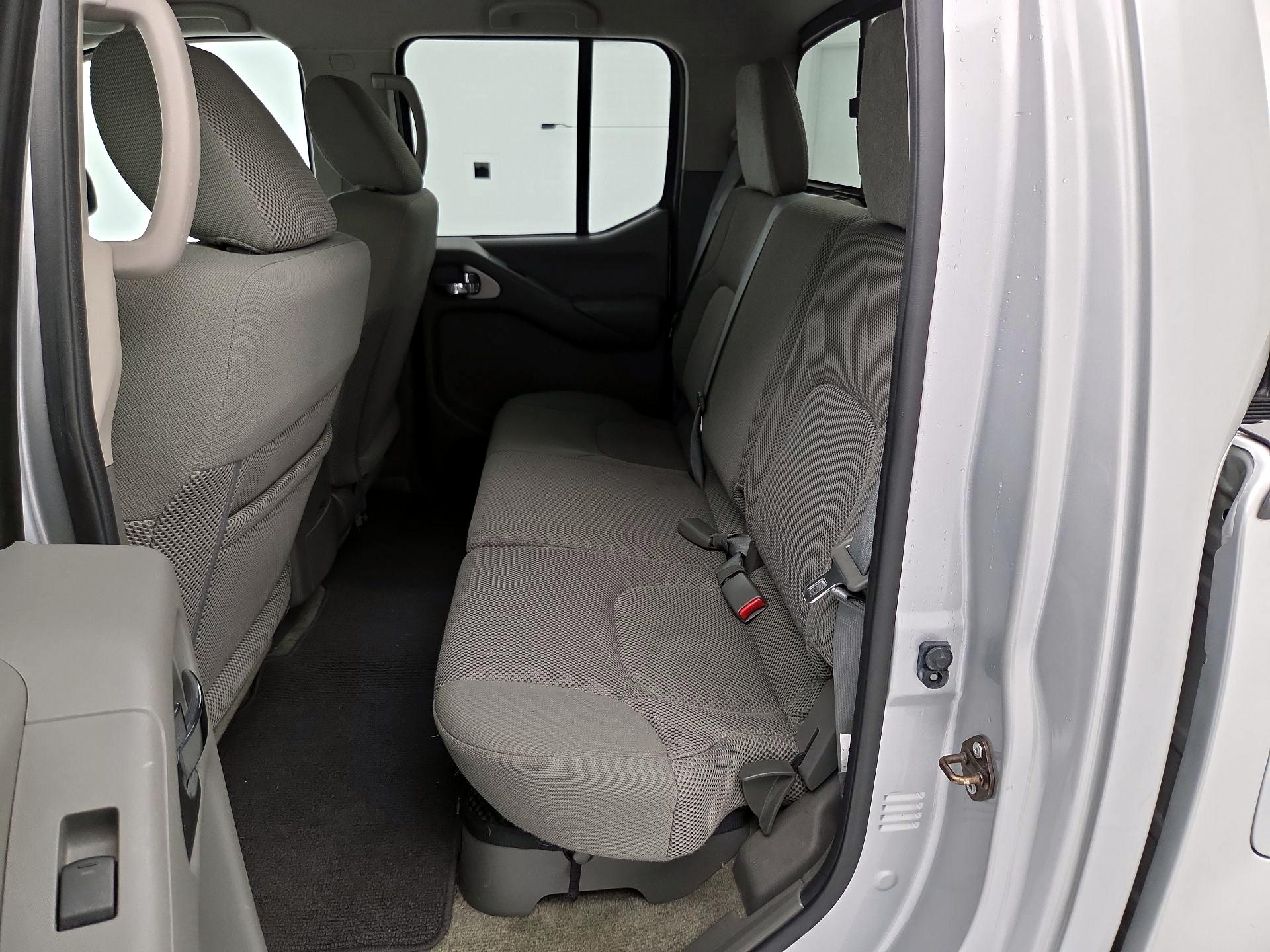 Thumbnail: 2016 Nissan Frontier - 18