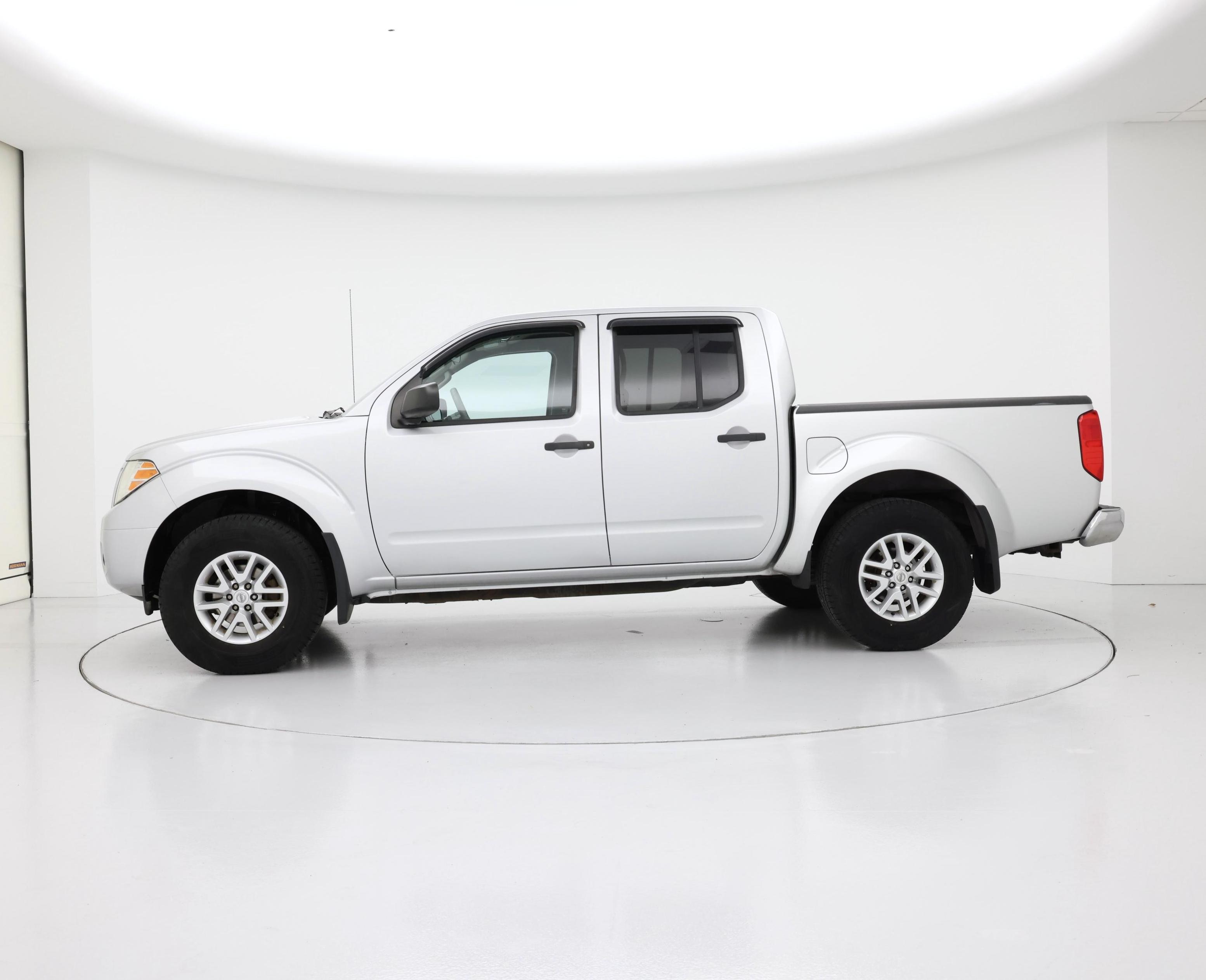 Thumbnail: 2016 Nissan Frontier - 3