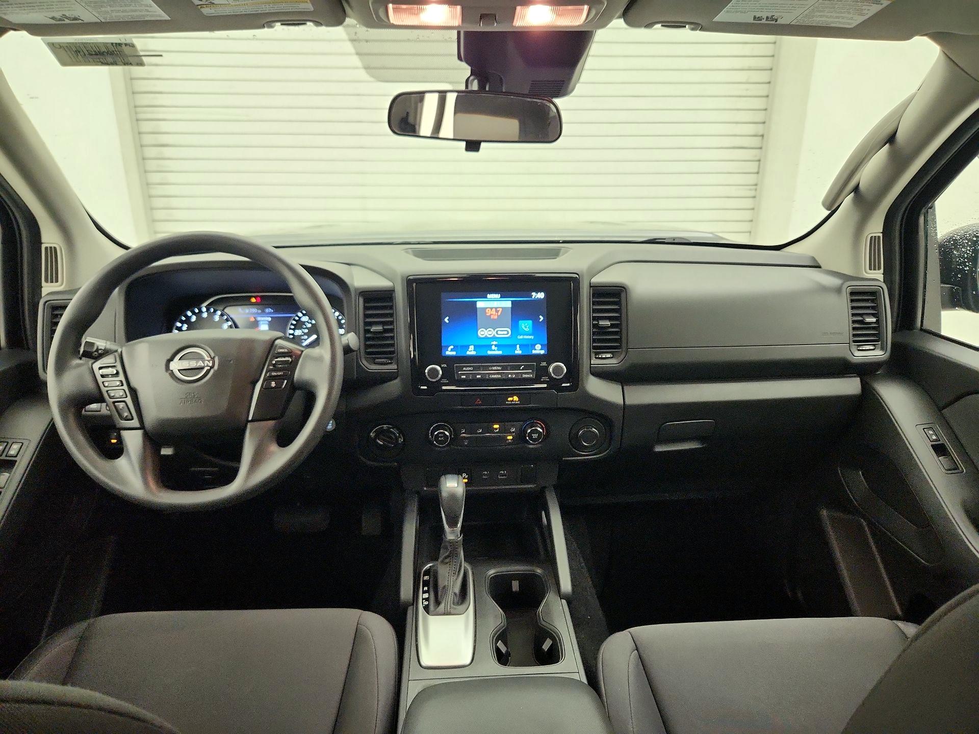 Thumbnail: 2022 Nissan Frontier - 9