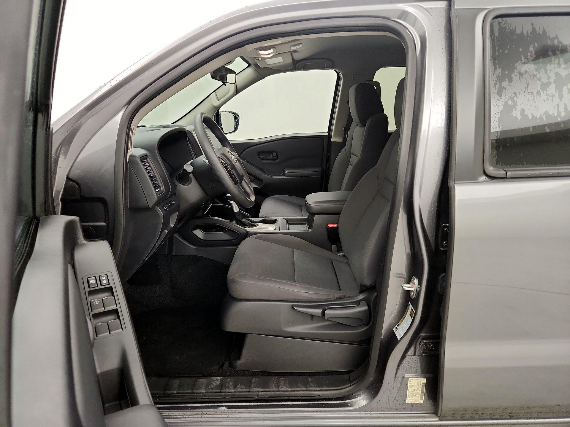 Thumbnail: 2022 Nissan Frontier - 11