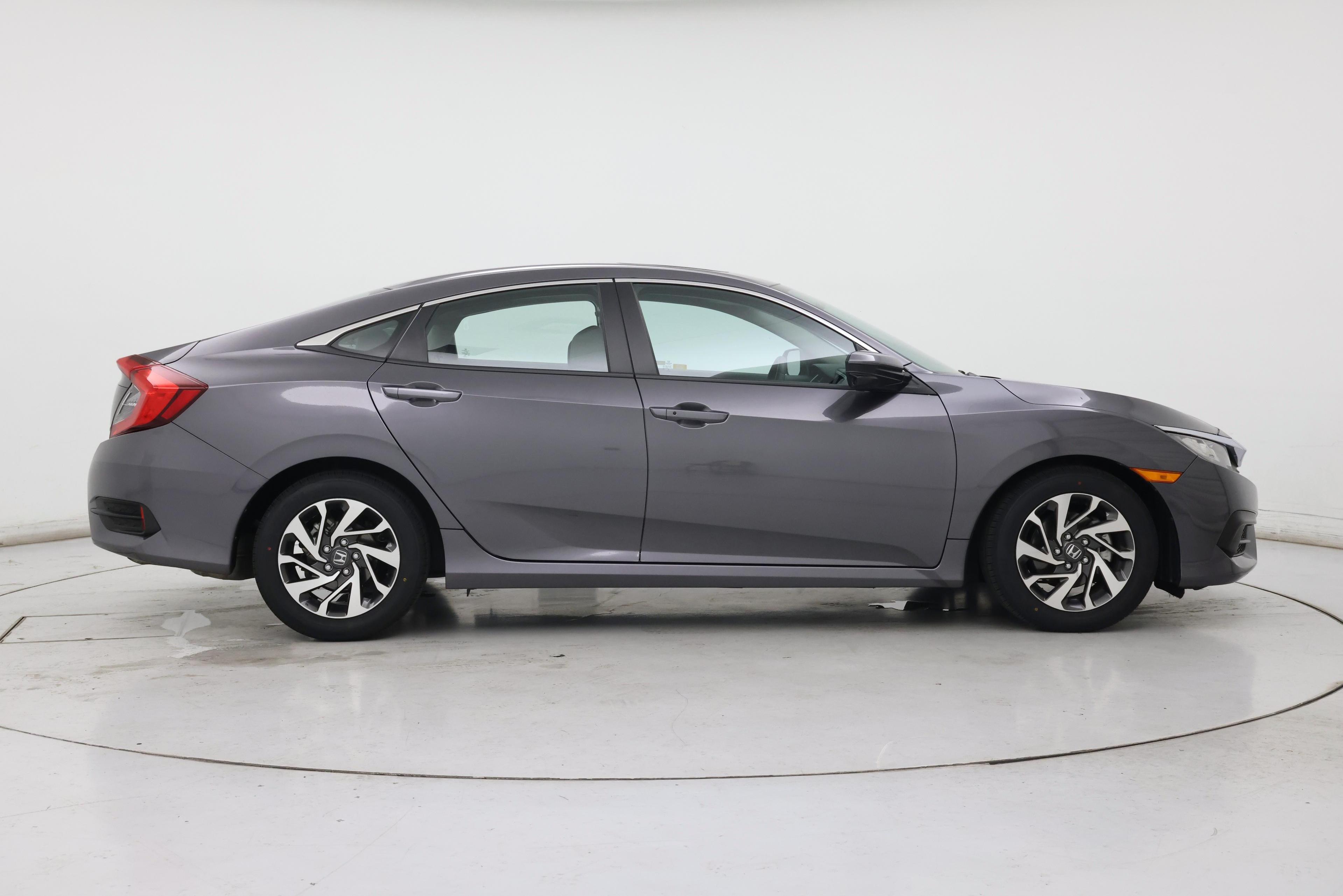 Thumbnail: 2016 Honda Civic - 7
