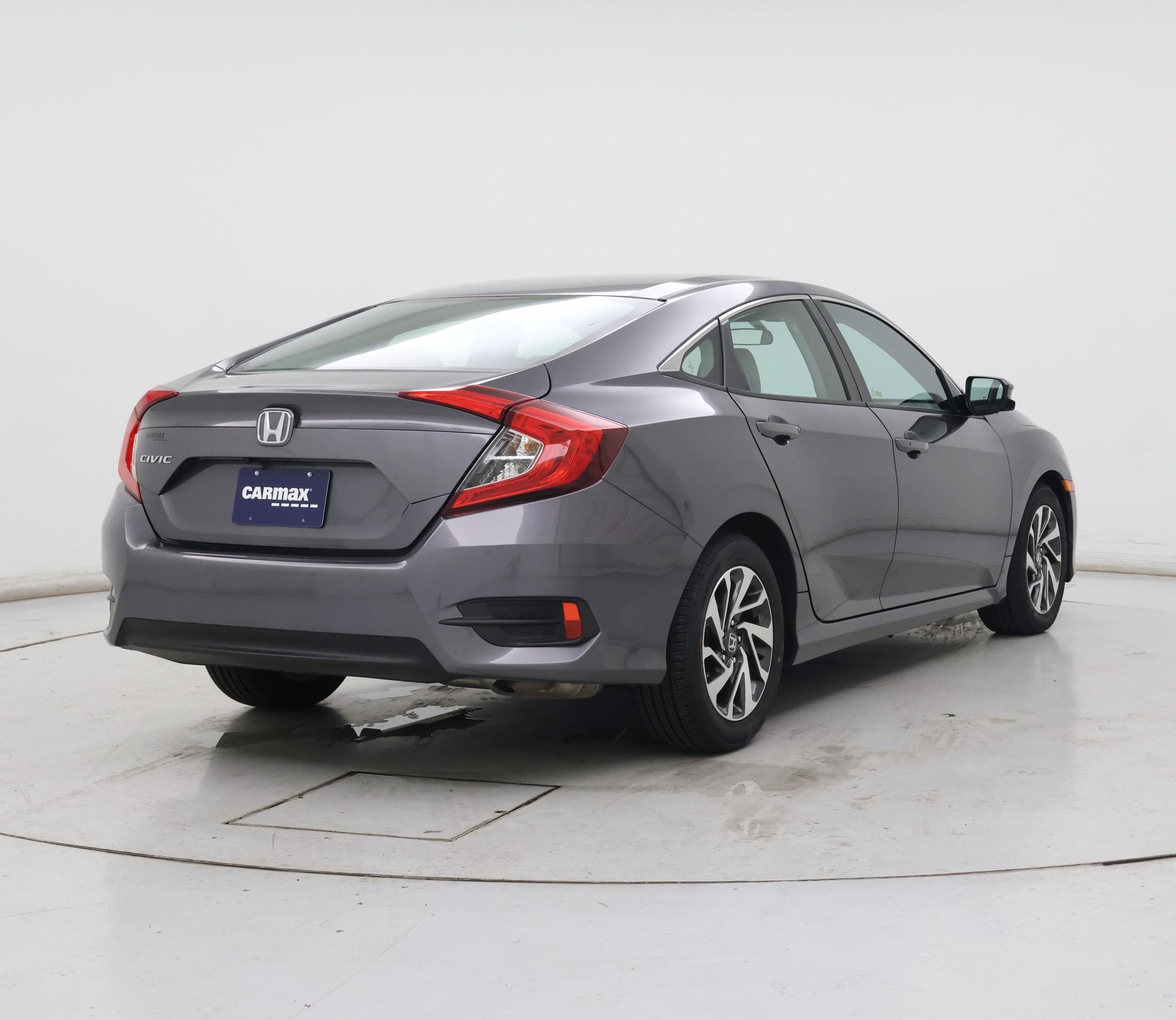 Thumbnail: 2016 Honda Civic - 8