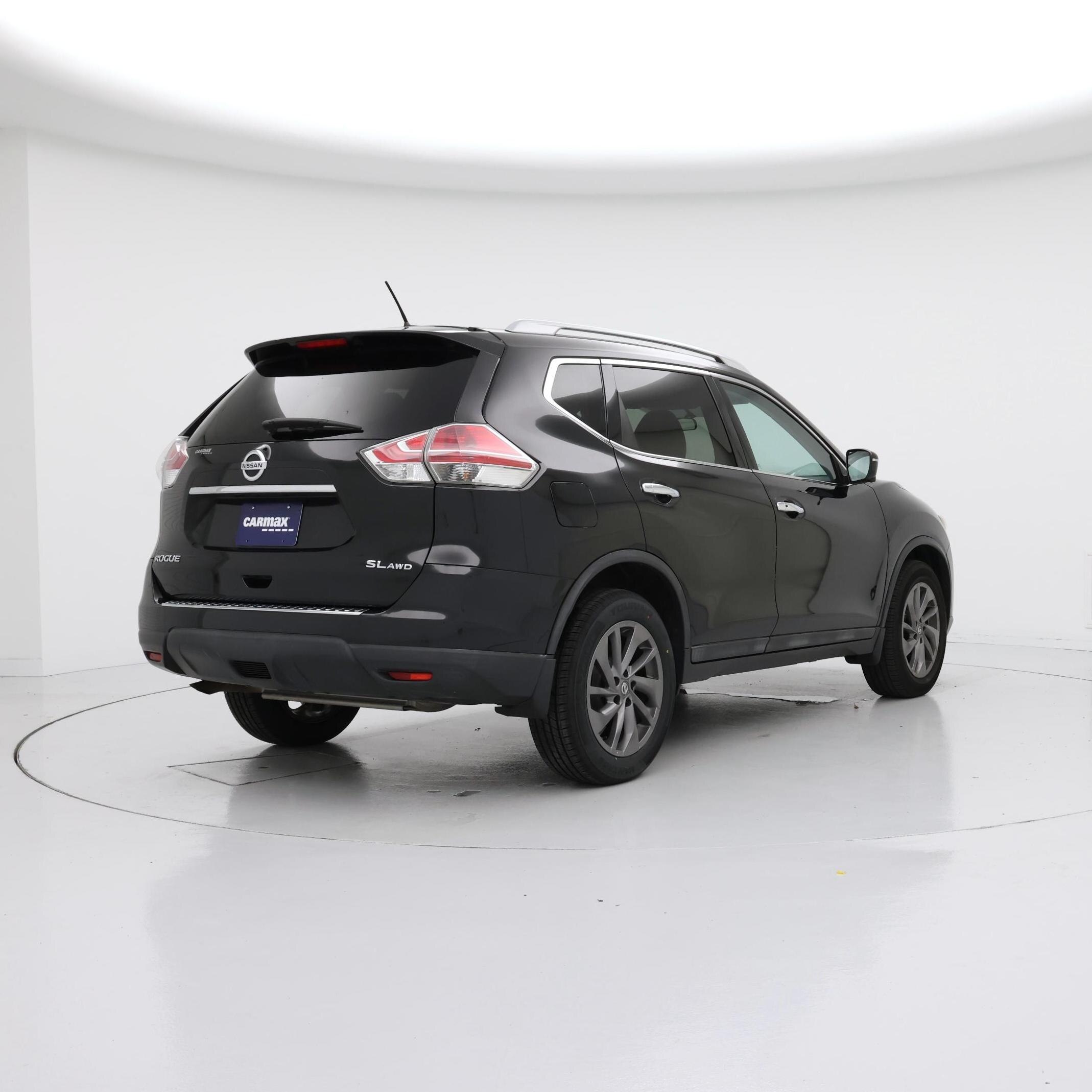 Thumbnail: 2016 Nissan Rogue - 8