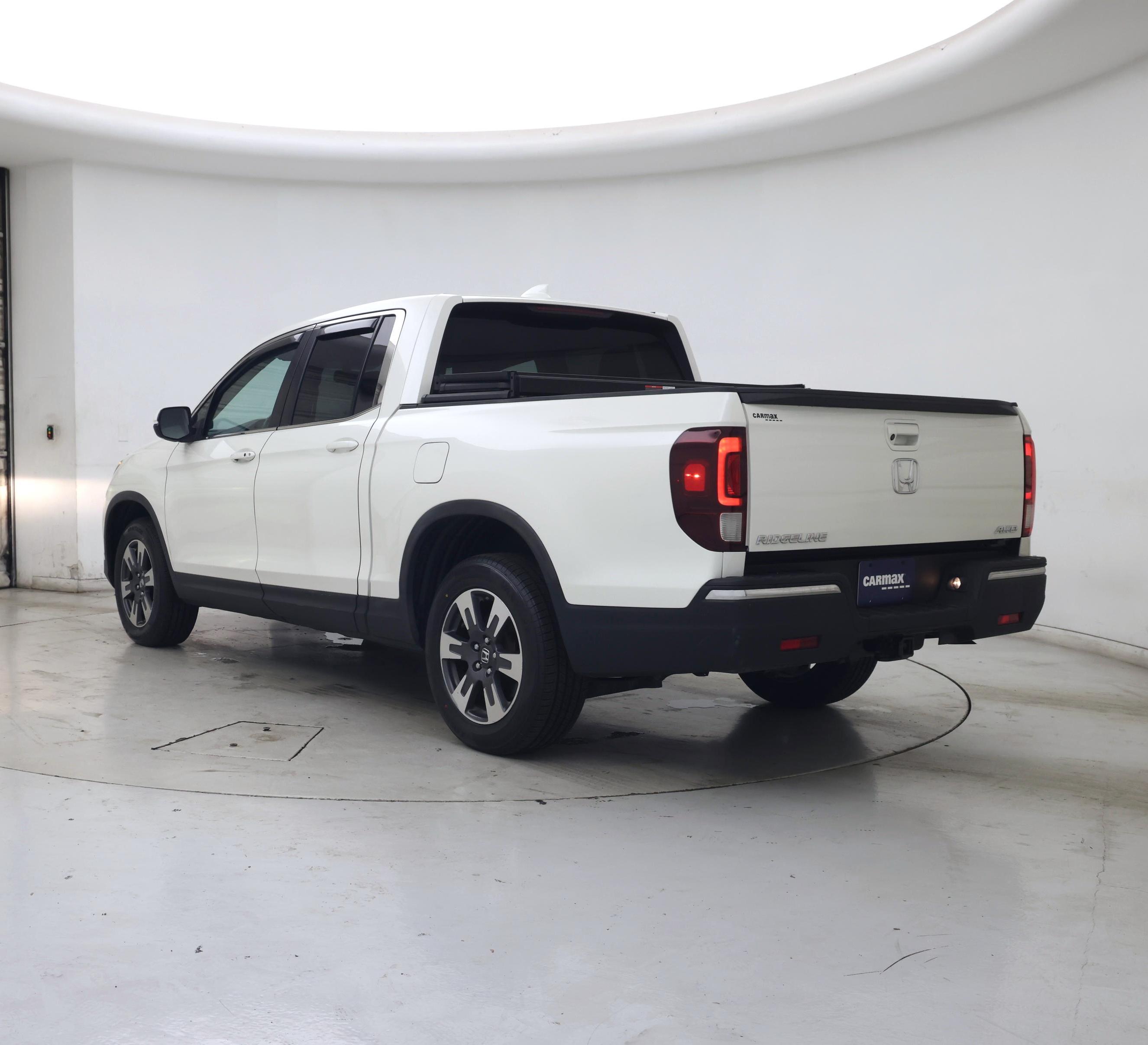 Thumbnail: 2018 Honda Ridgeline - 2