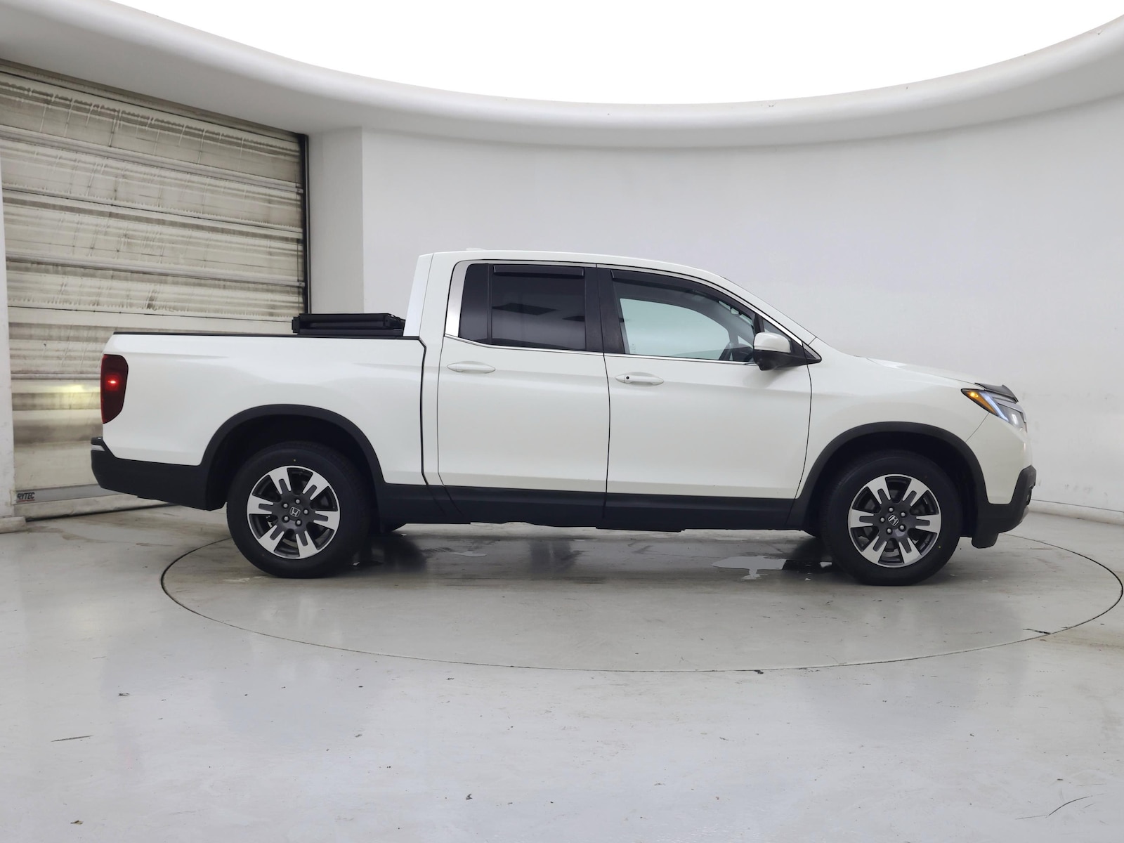2018 Honda Ridgeline RTL-T - Photo 8