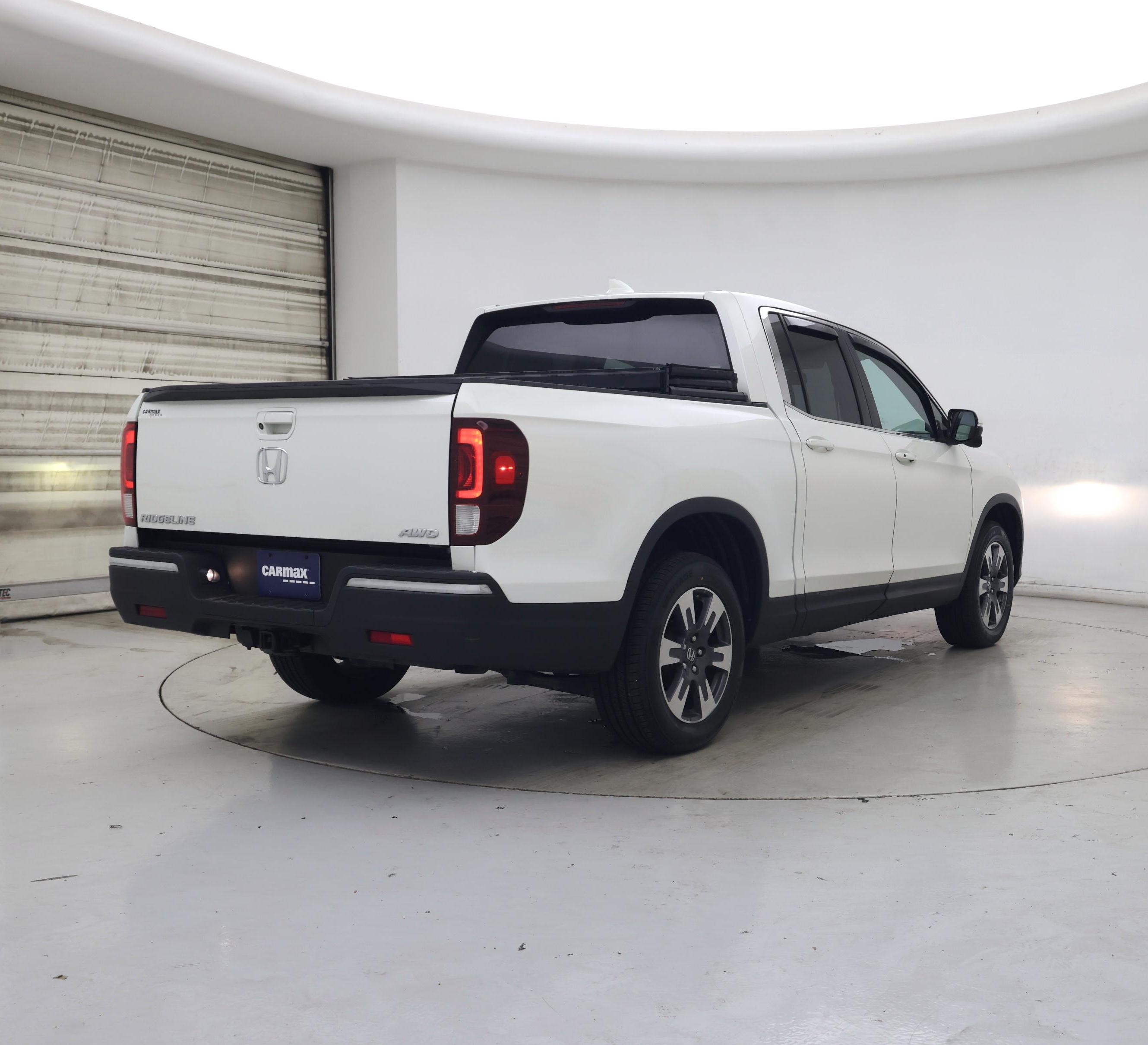 Thumbnail: 2018 Honda Ridgeline - 8