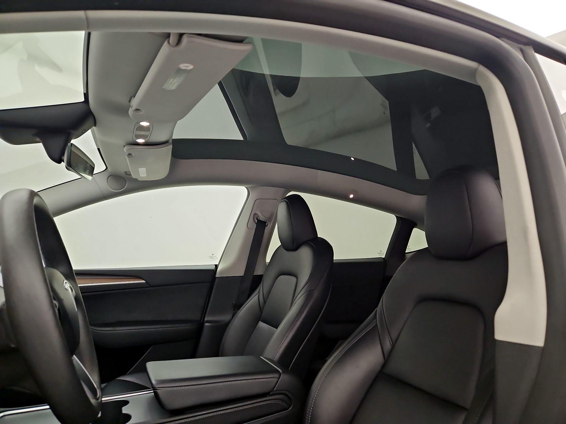 Thumbnail: 2023 Tesla Model Y - 20