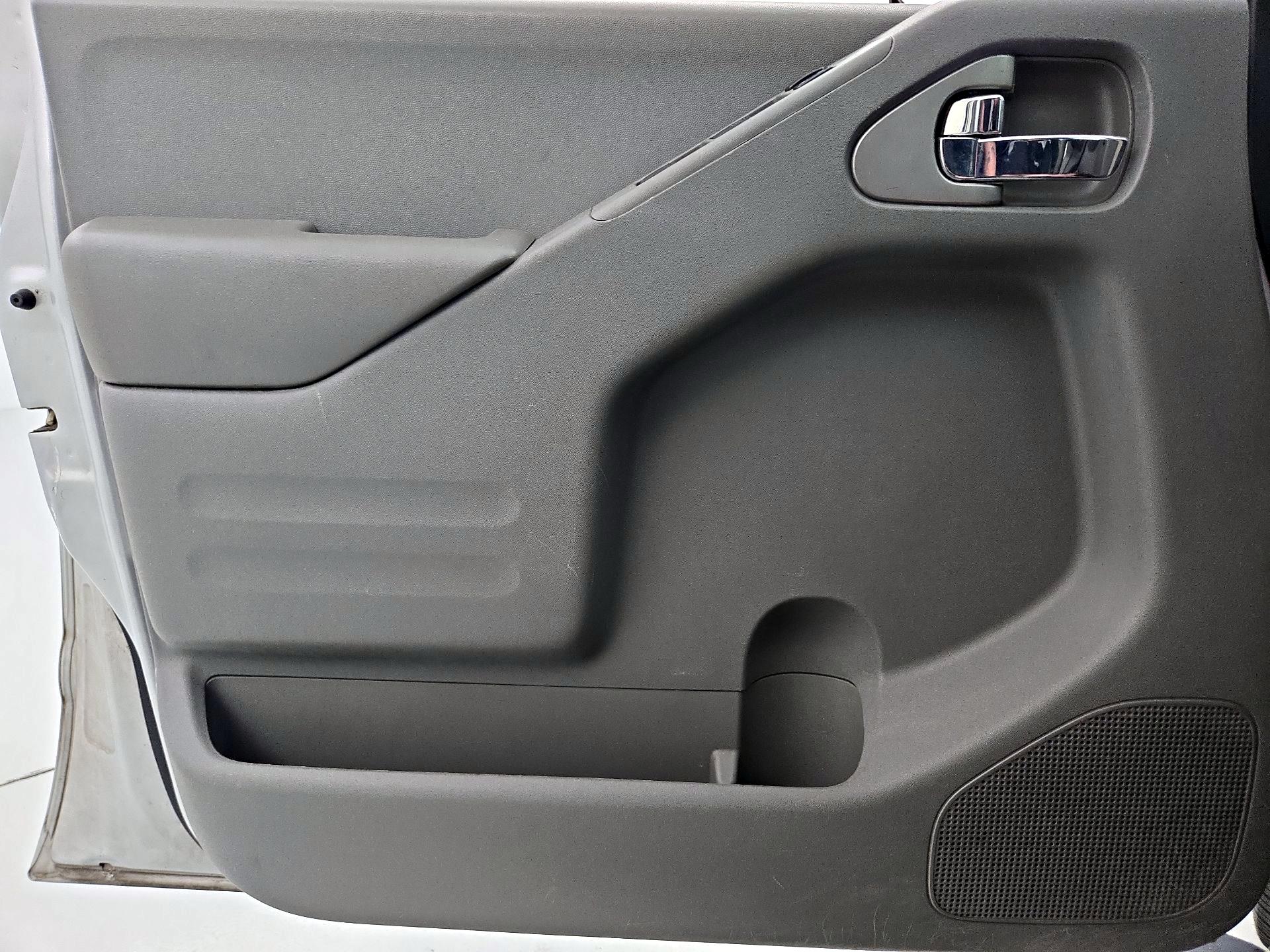 Thumbnail: 2016 Nissan Frontier - 12