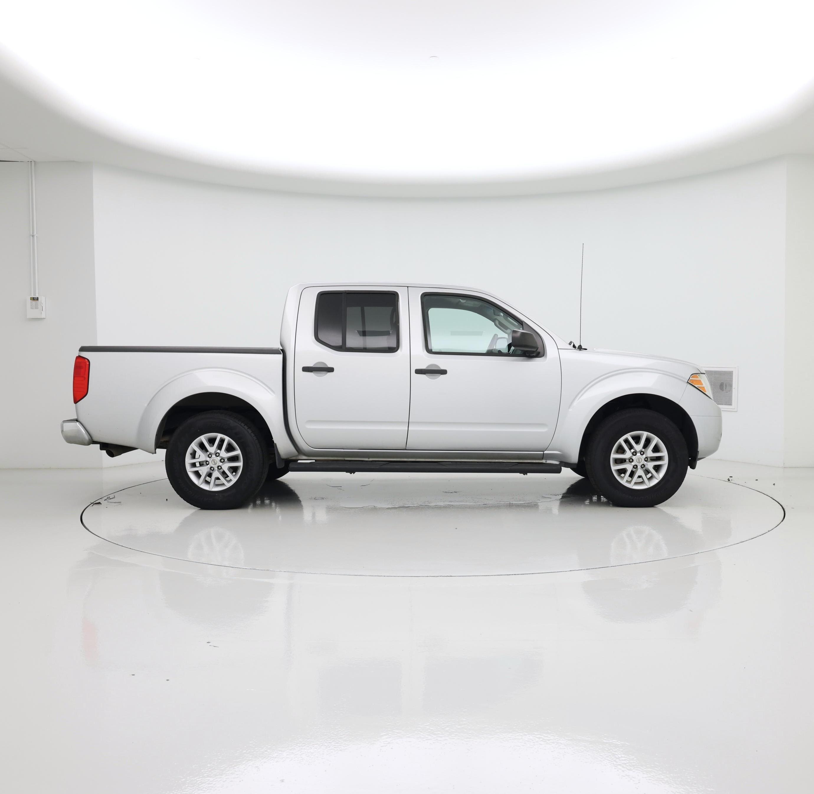 Thumbnail: 2016 Nissan Frontier - 7
