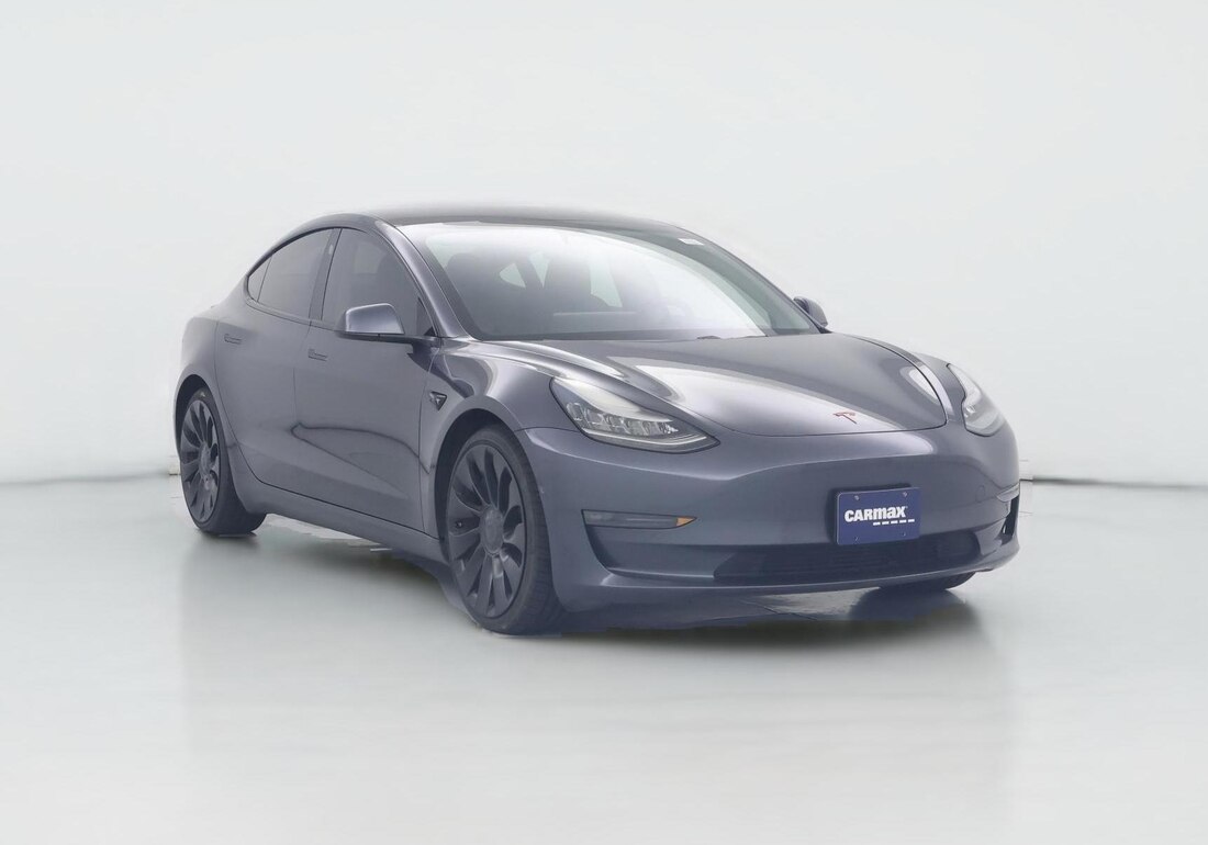 2019 Tesla Model 3 Performance All-Wheel Drive in Gray — CarMax photo