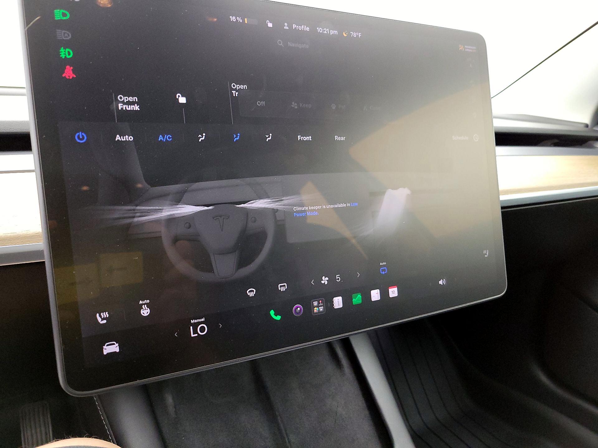 Thumbnail: 2022 Tesla Model 3 - 16