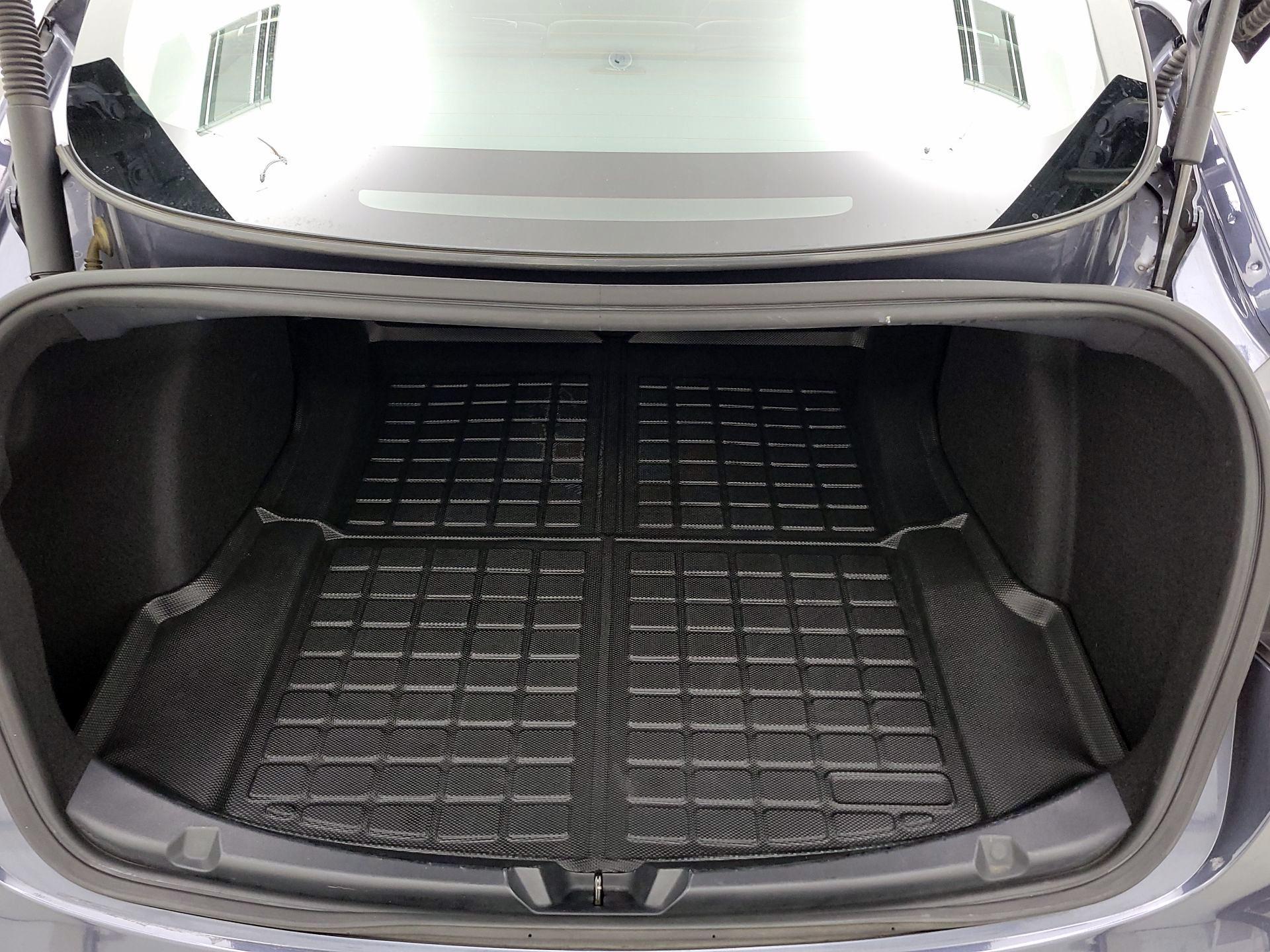 Thumbnail: 2022 Tesla Model 3 - 19
