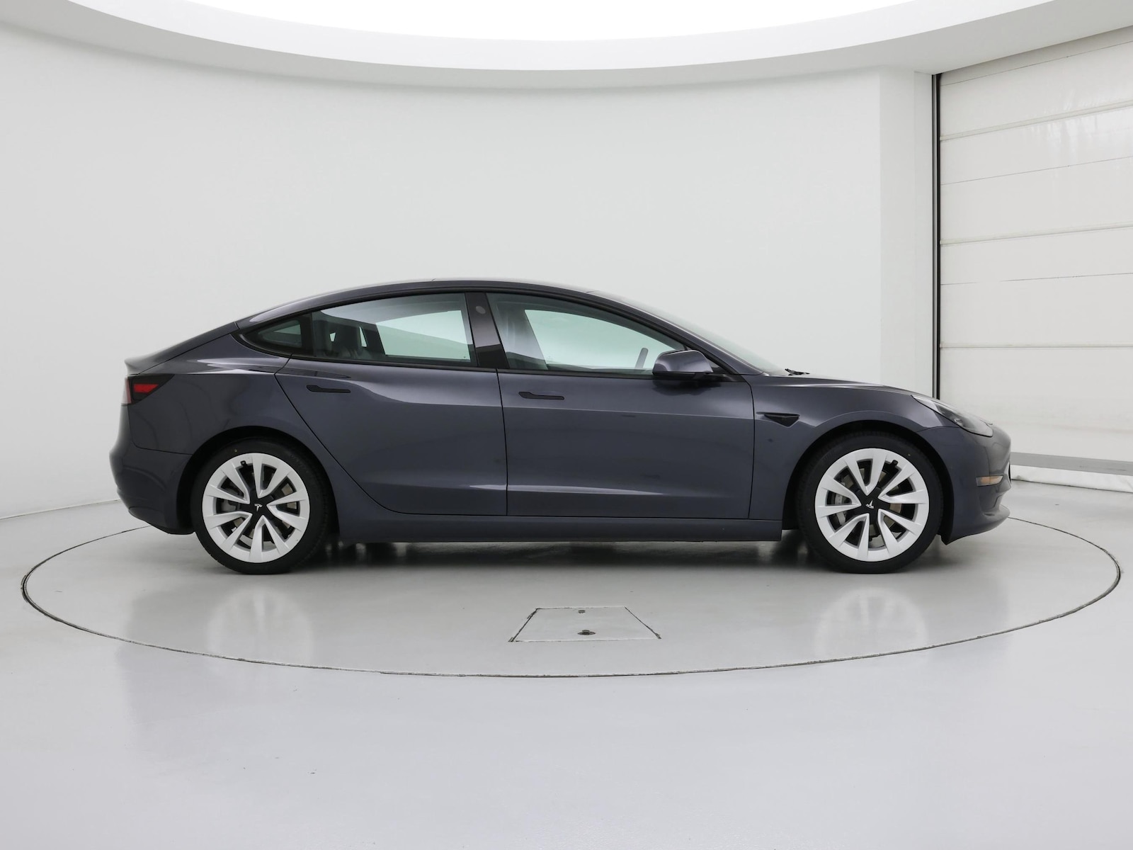 2022 Tesla Model 3 Long Range - Photo 8