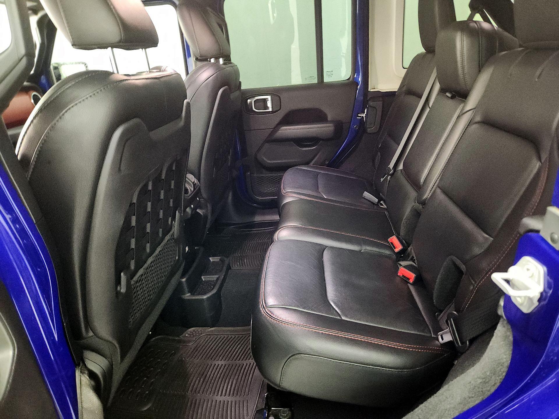 Thumbnail: 2019 Jeep Wrangler - 19