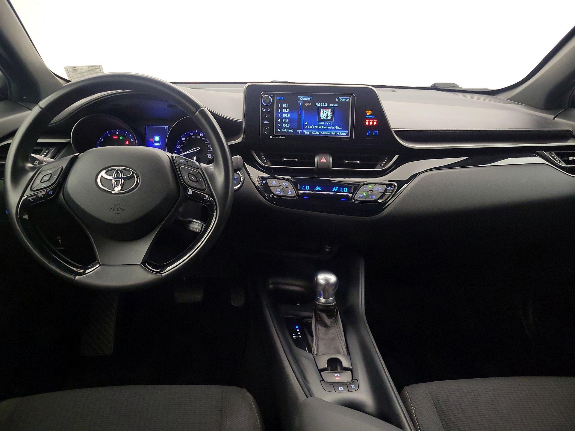 Thumbnail: 2018 Toyota C-HR - 9