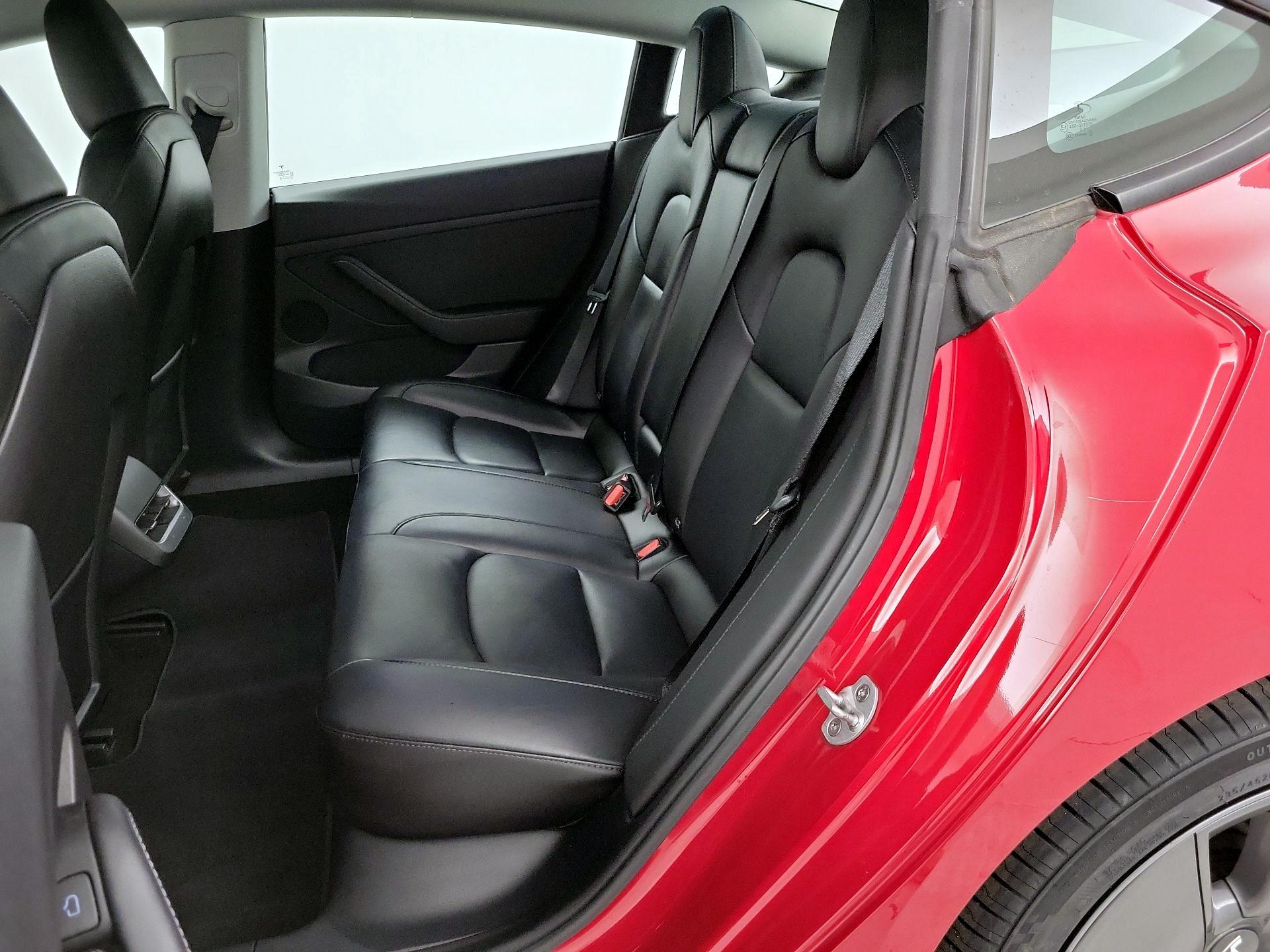Thumbnail: 2023 Tesla Model 3 - 20