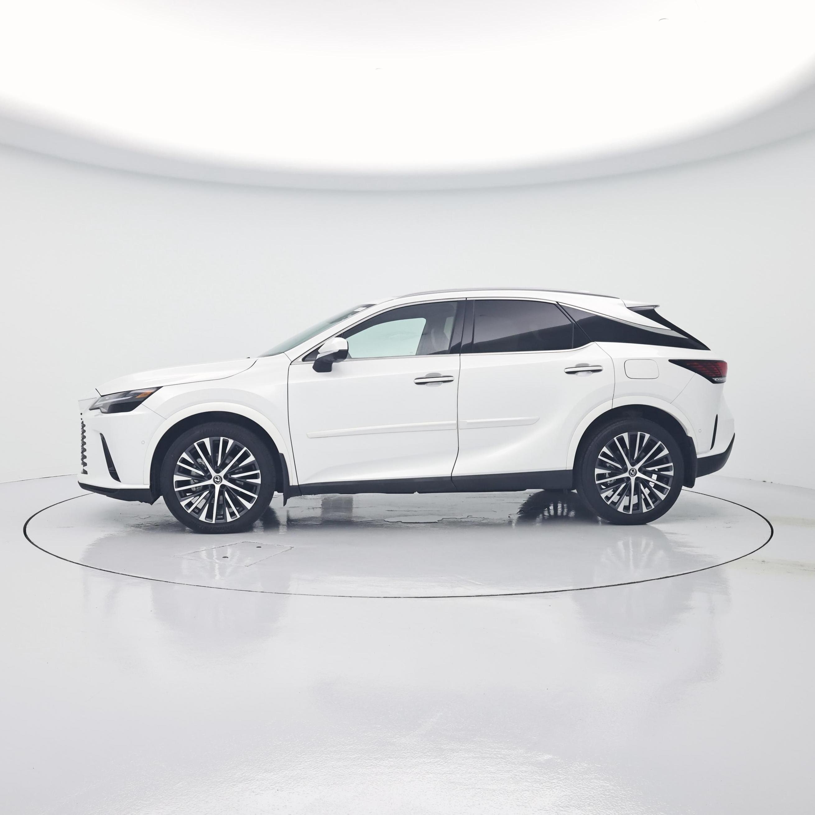 Thumbnail: 2024 Lexus RX - 3