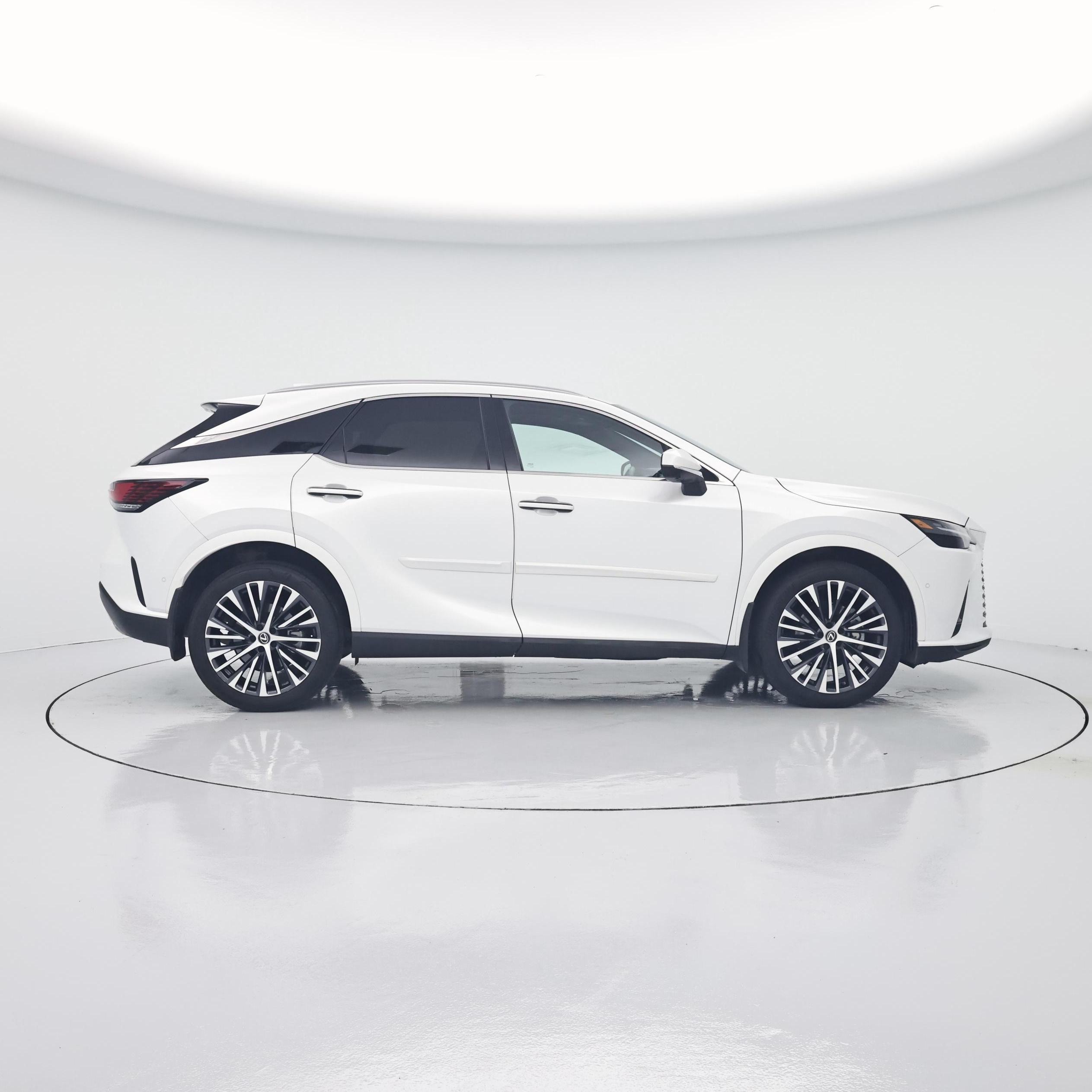 Thumbnail: 2024 Lexus RX - 7