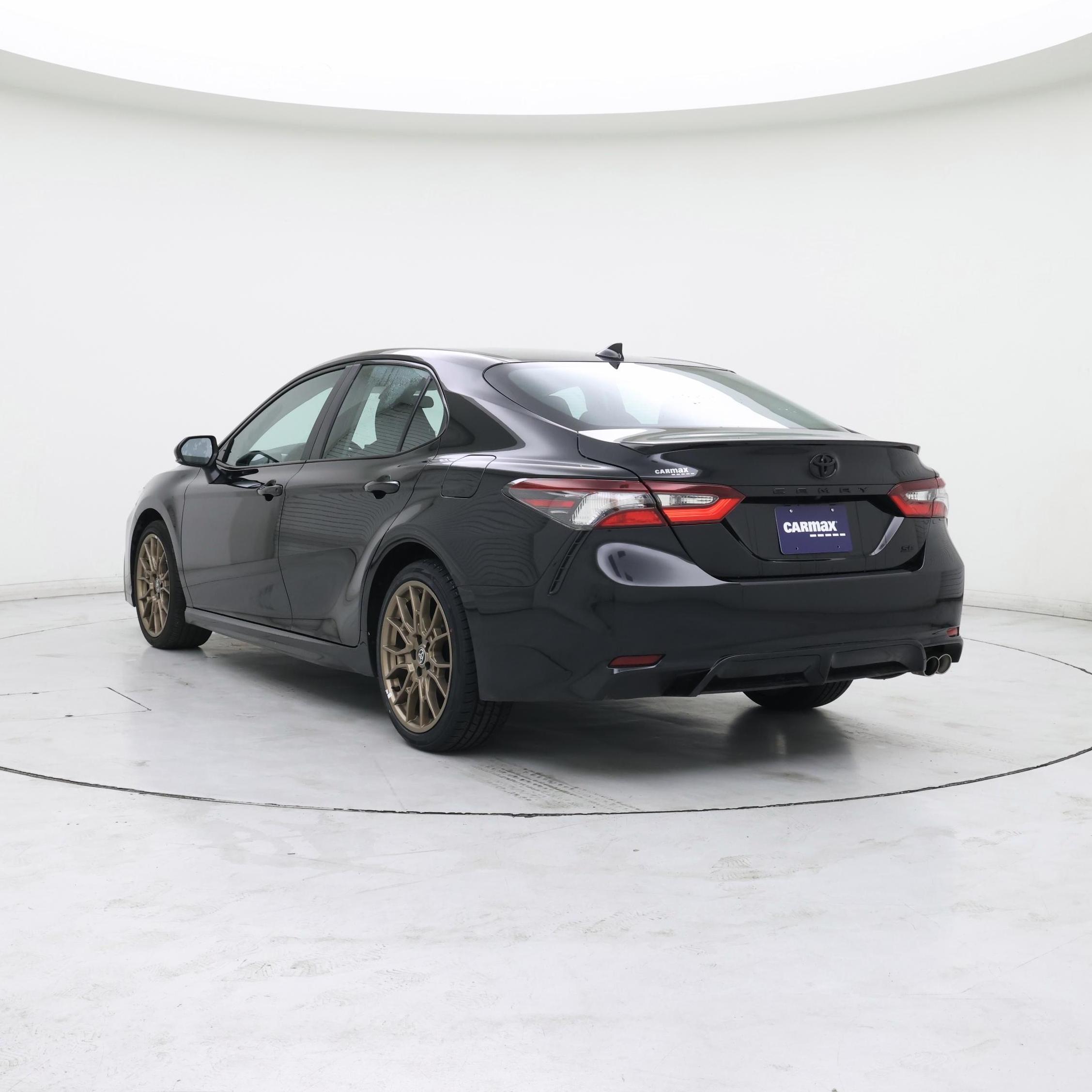 Thumbnail: 2024 Toyota Camry - 2