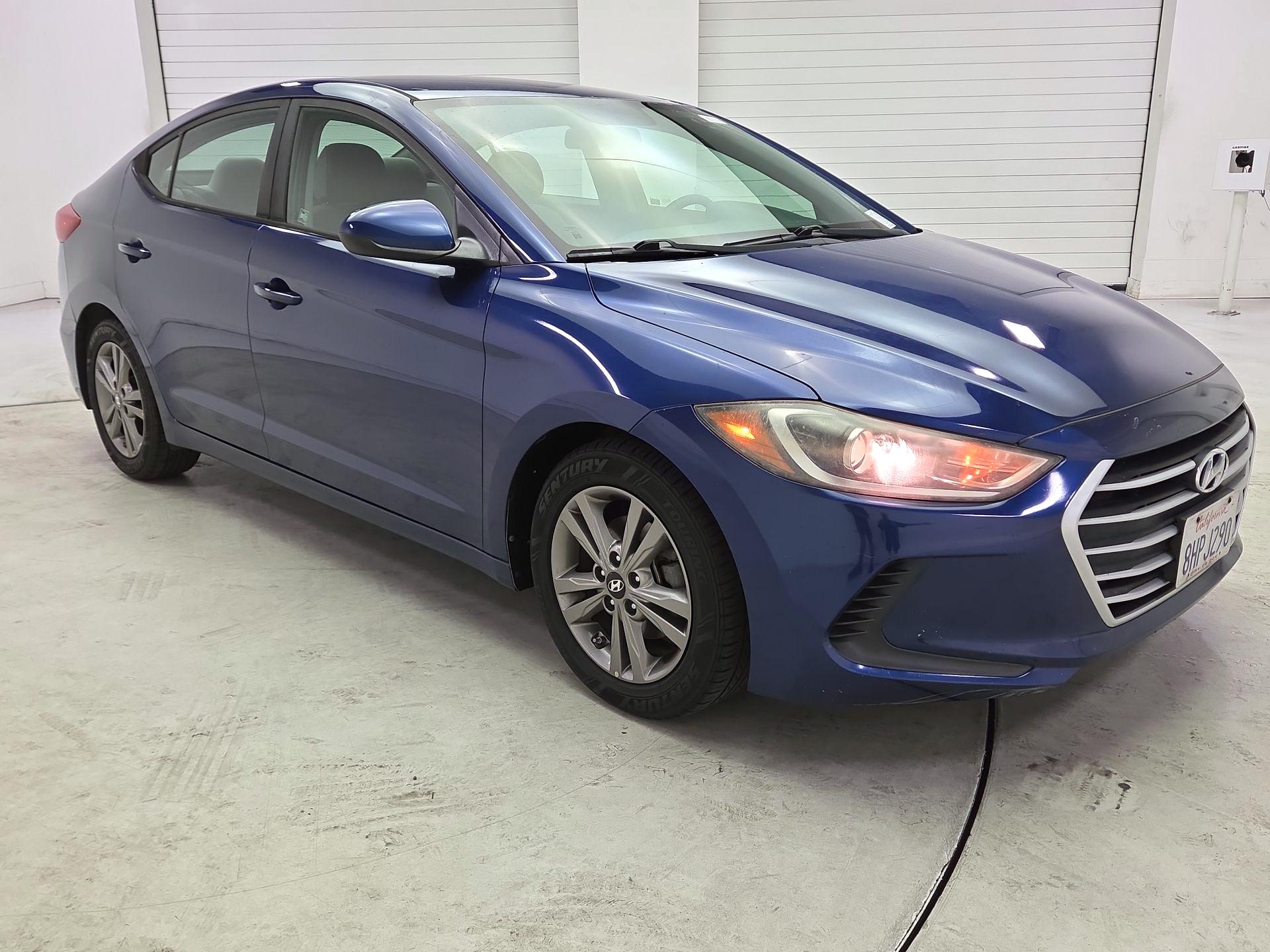 Thumbnail: 2018 Hyundai Elantra - 1