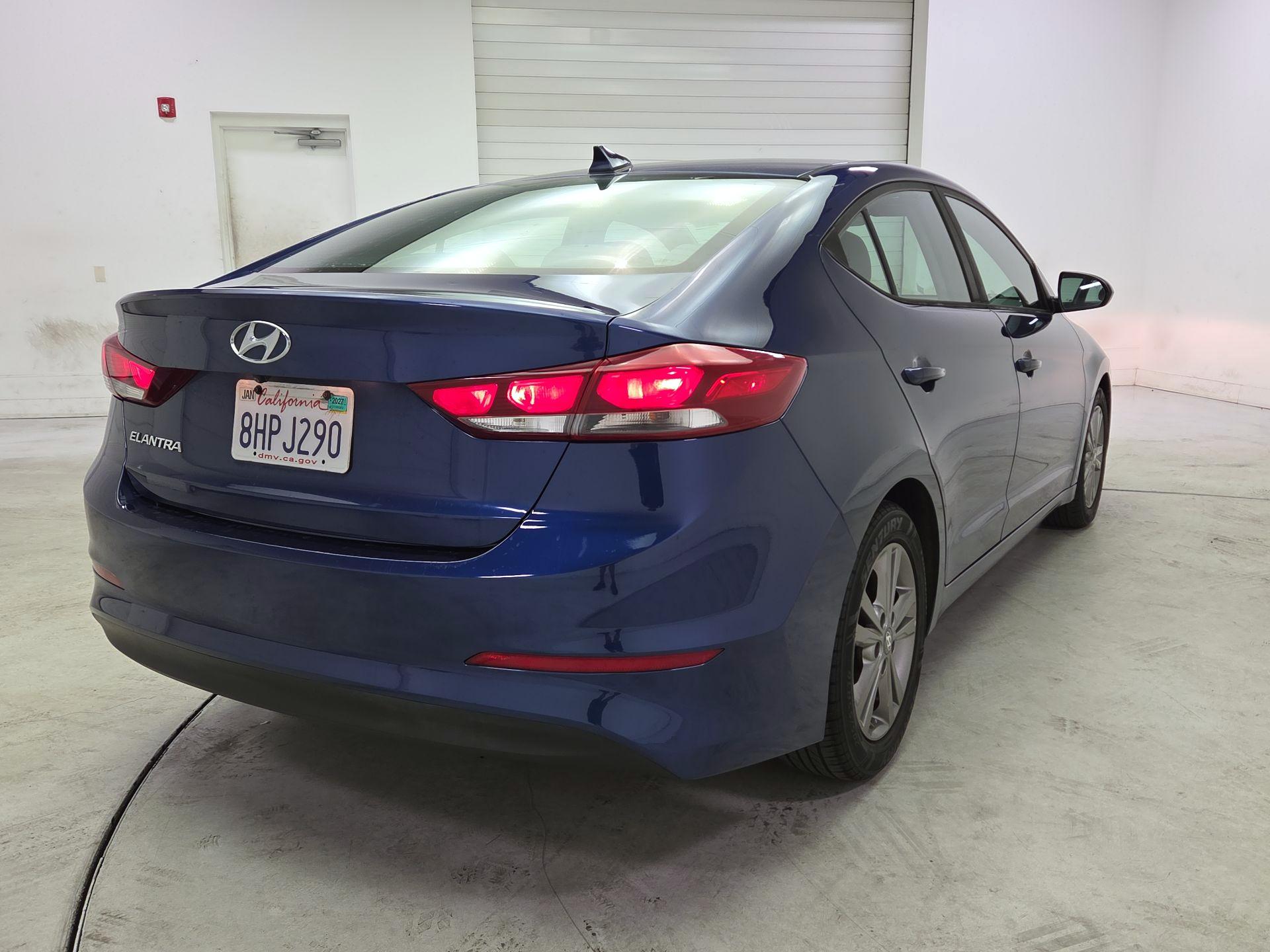 Thumbnail: 2018 Hyundai Elantra - 5