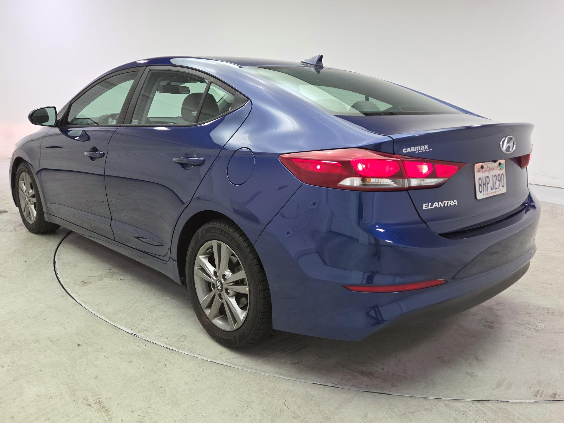 Thumbnail: 2018 Hyundai Elantra - 7