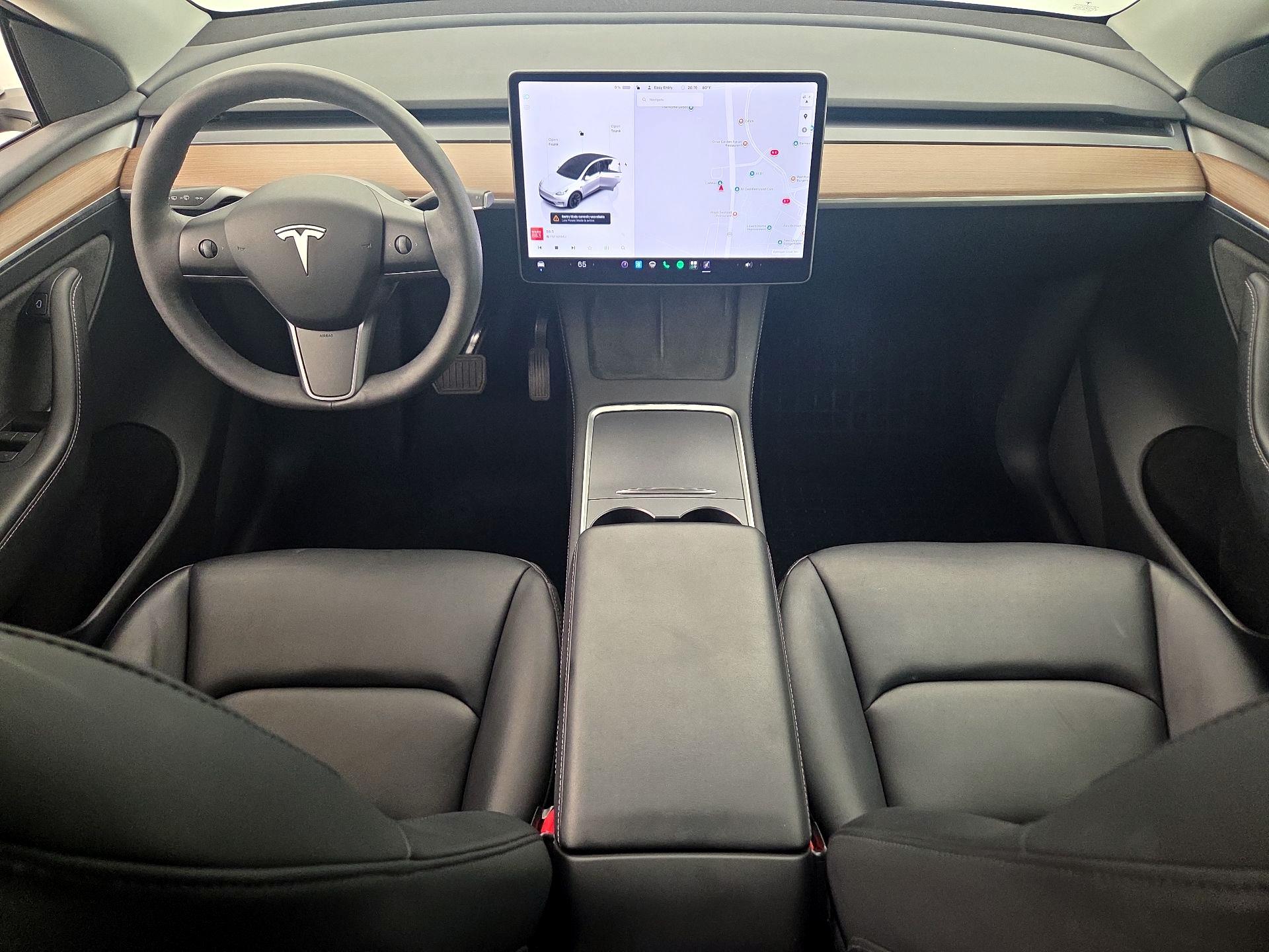 Thumbnail: 2023 Tesla Model Y - 8