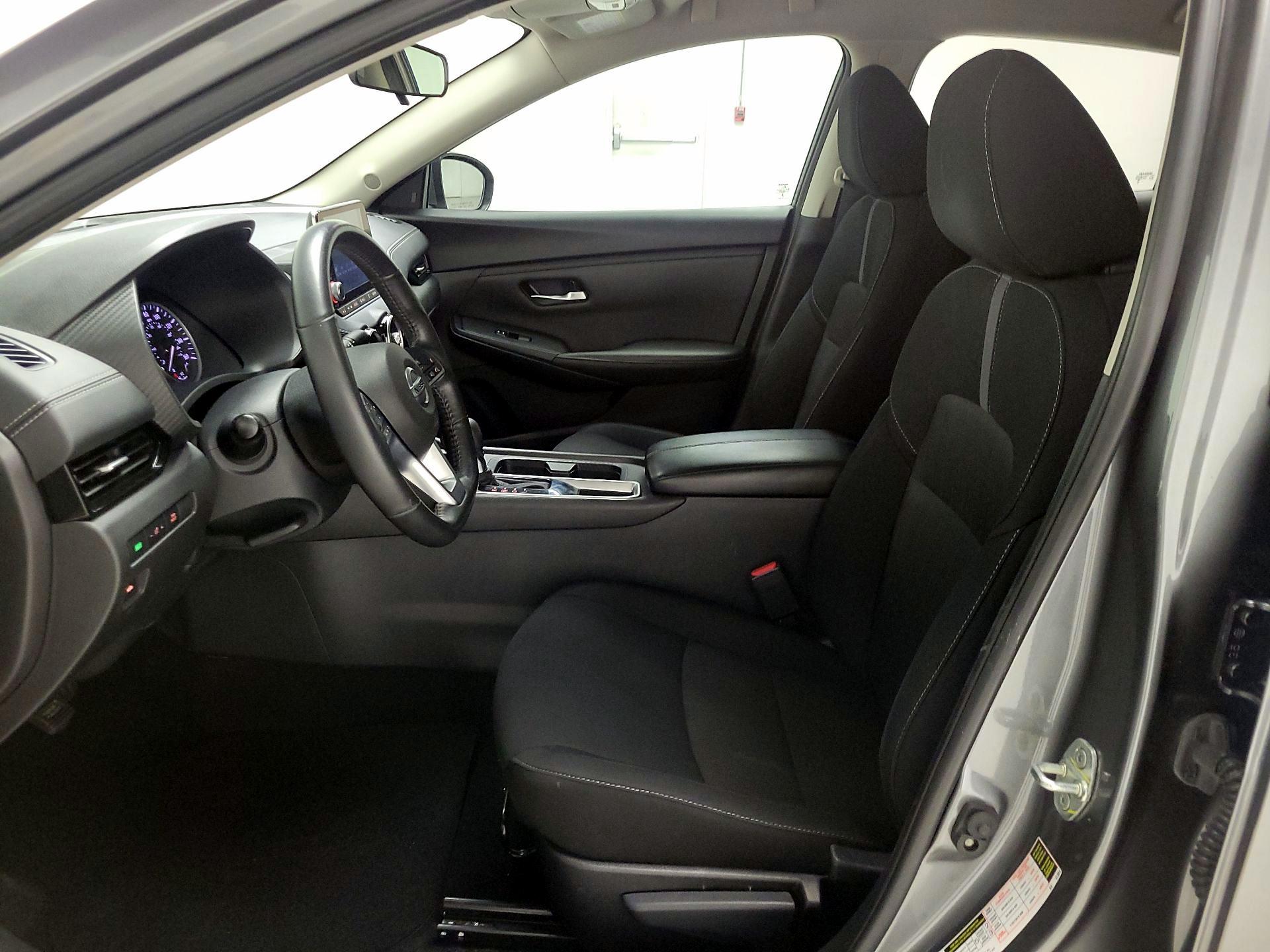 Thumbnail: 2023 Nissan Sentra - 11