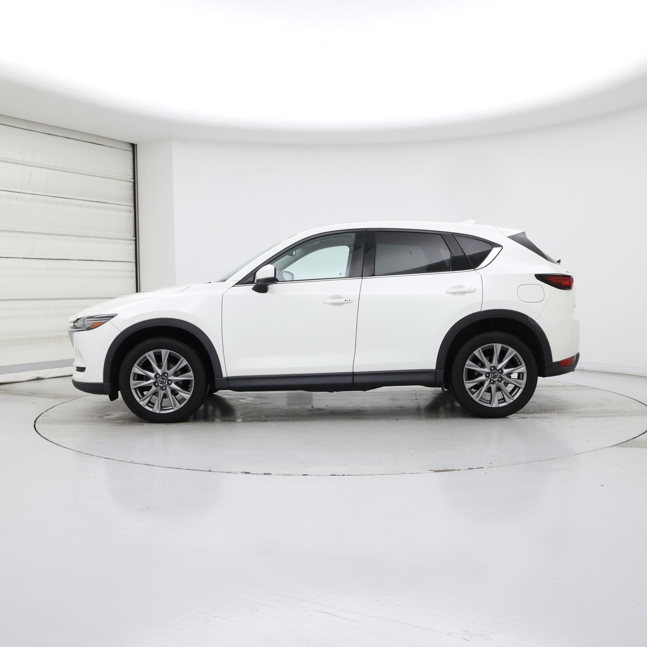 Thumbnail: 2019 Mazda CX-5 - 3