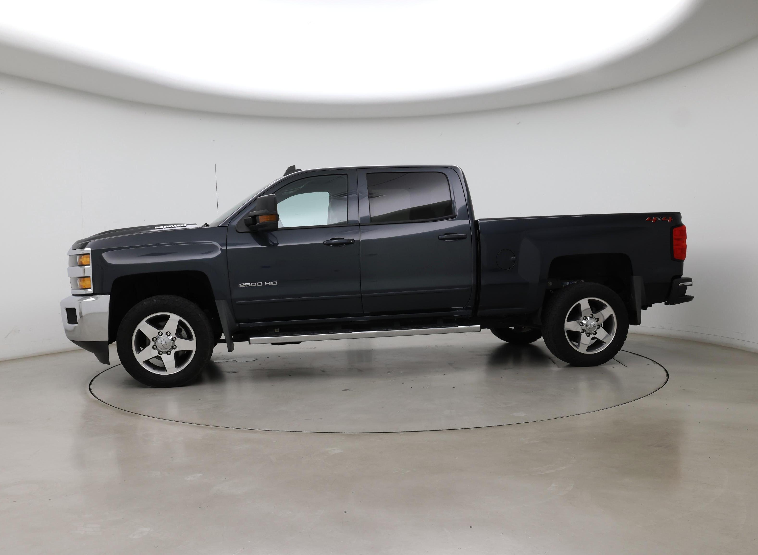 Thumbnail: 2018 Chevrolet Silverado 2500 - 3