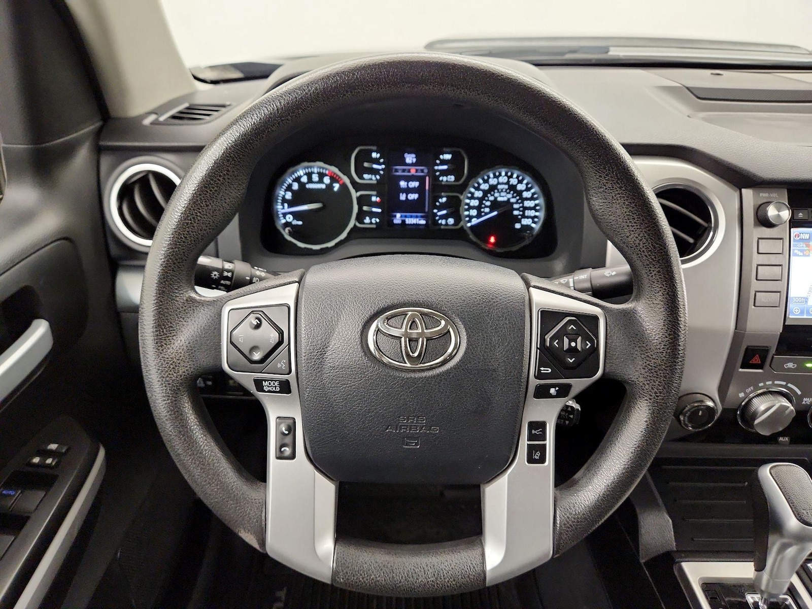 2019 Toyota Tundra TRD Pro - Photo 11