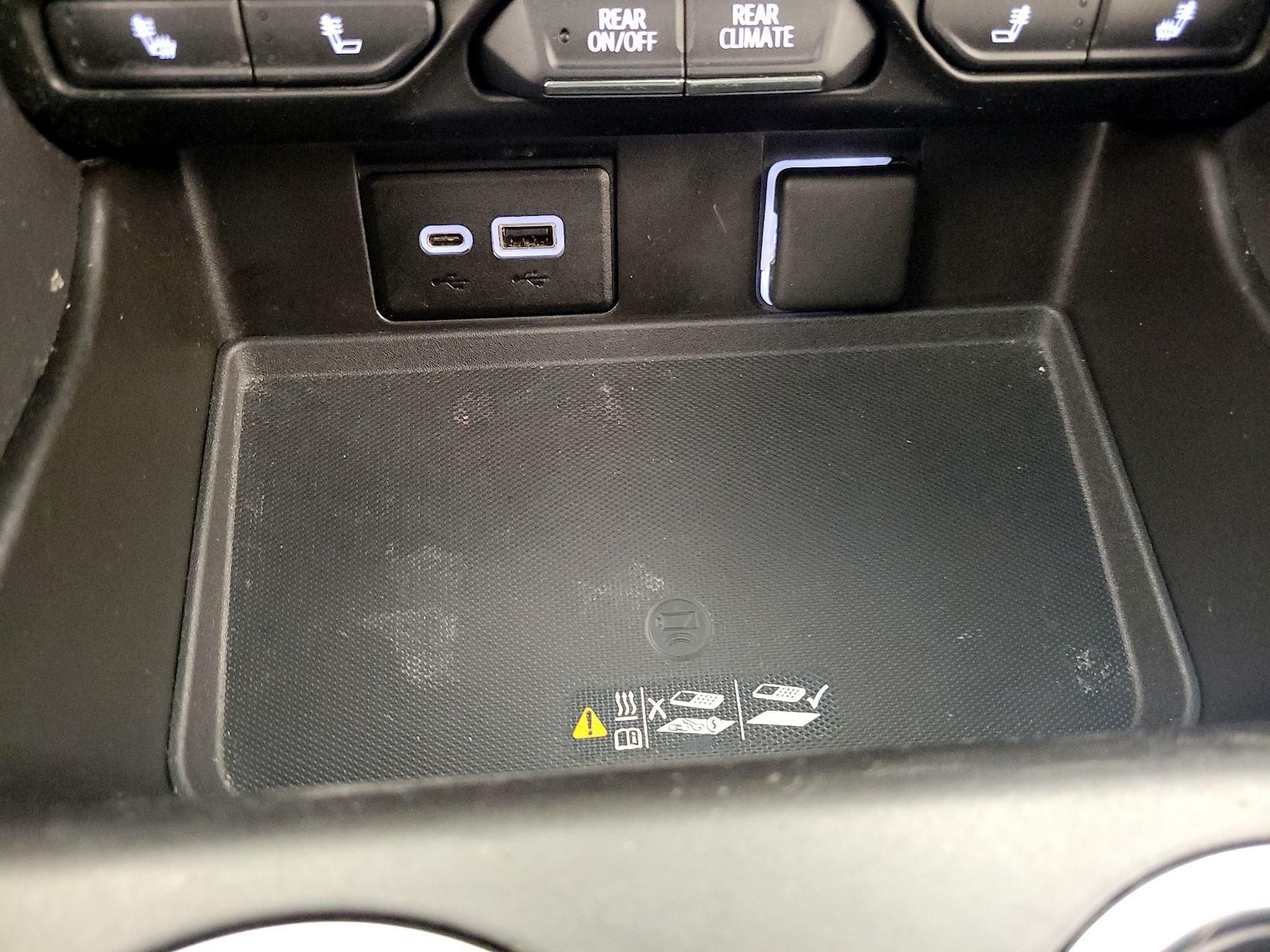 2021 Chevrolet Tahoe Z71 - Photo 20