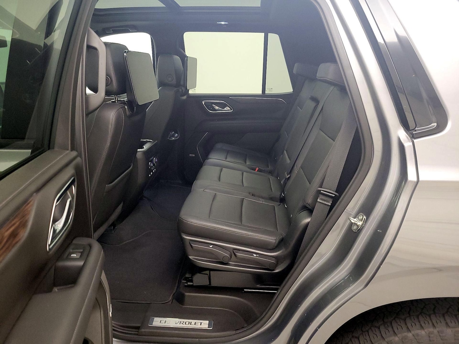 2021 Chevrolet Tahoe Z71 - Photo 22