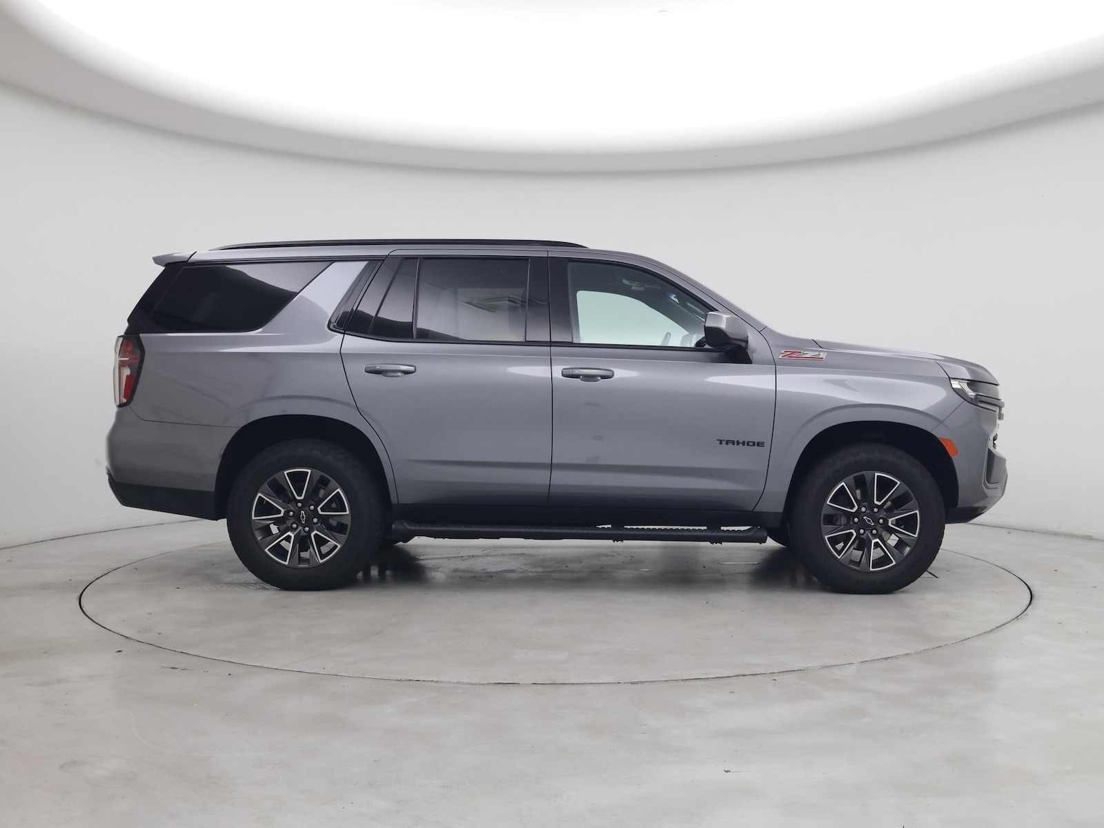 2021 Chevrolet Tahoe Z71 - Photo 8