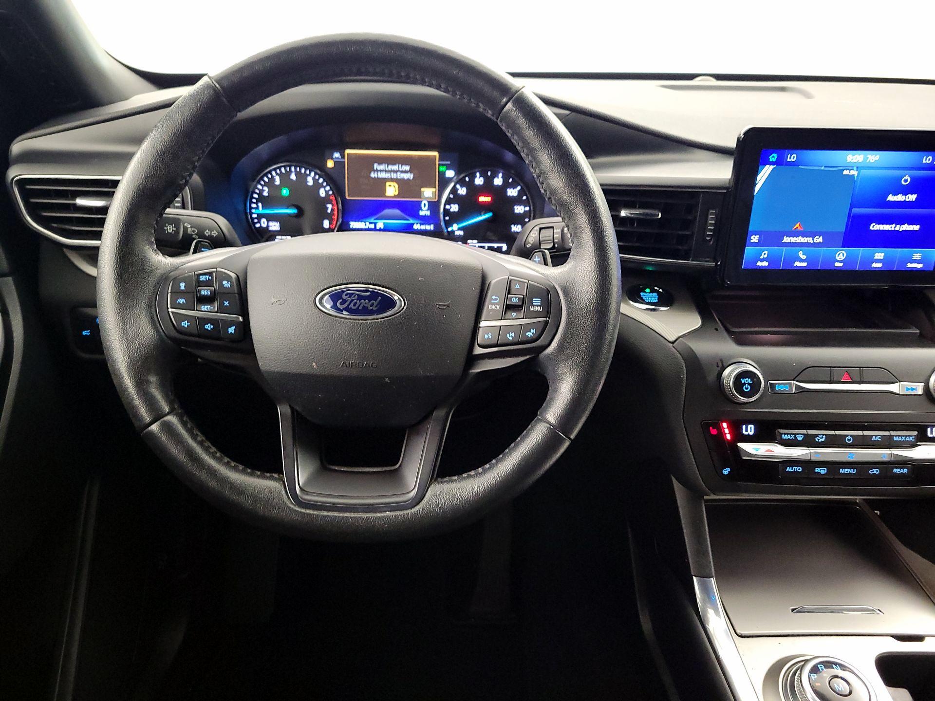 Thumbnail: 2020 Ford Explorer - 10