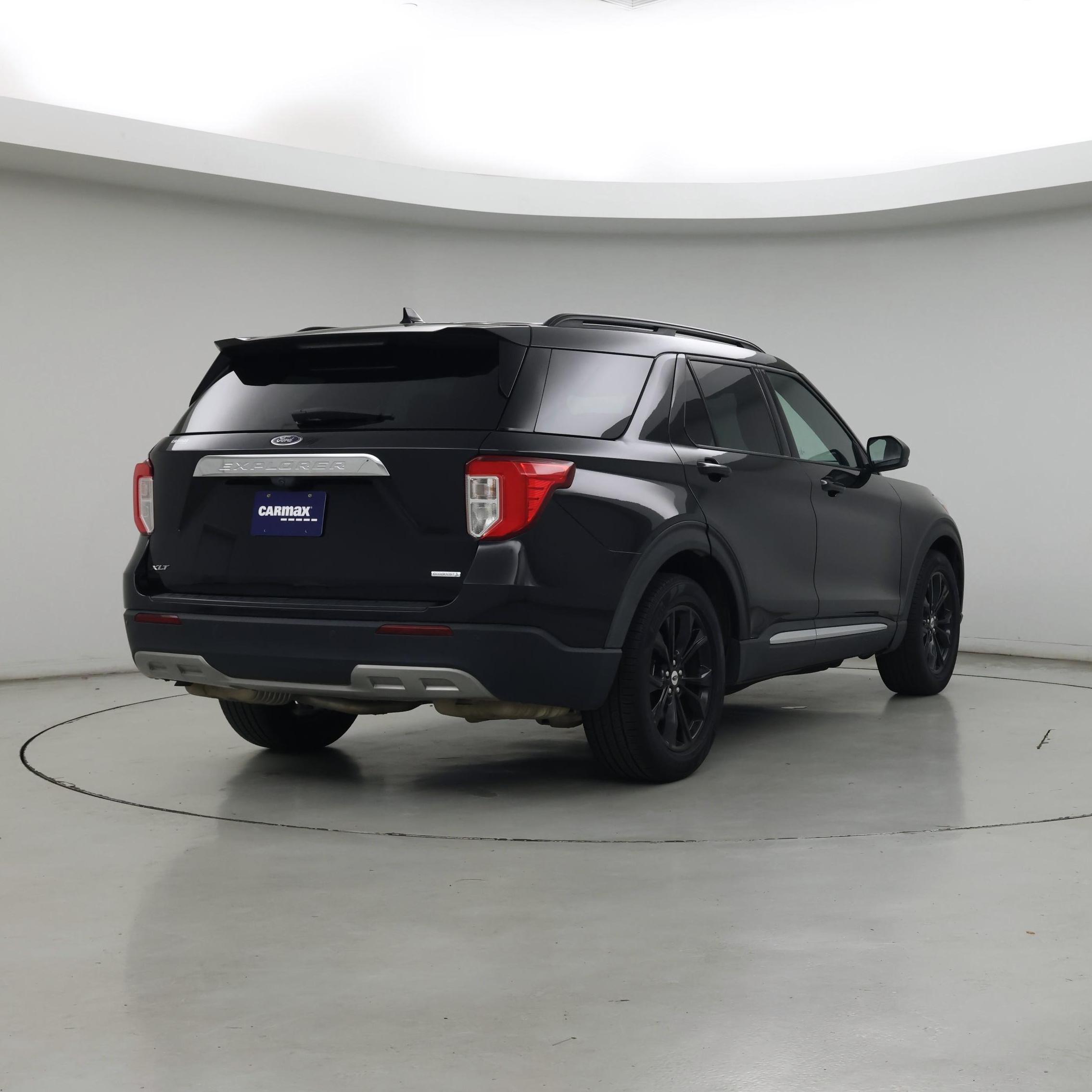Thumbnail: 2020 Ford Explorer - 8