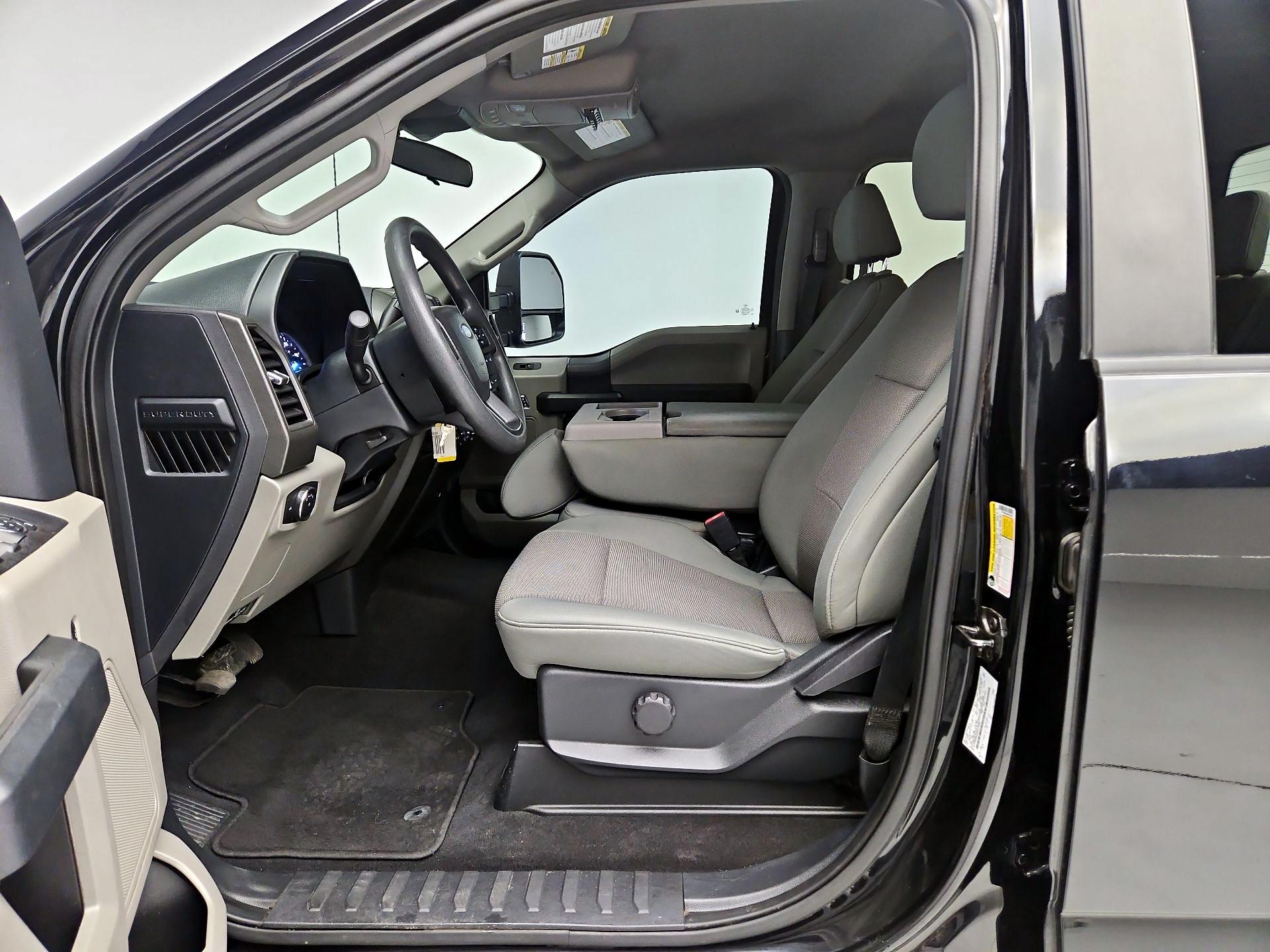 Thumbnail: 2022 Ford F-250 - 11