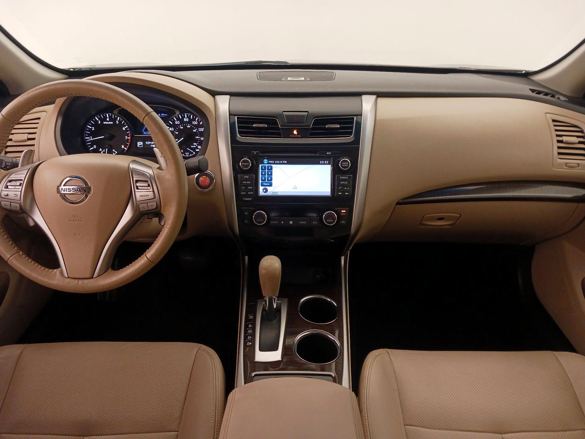 Thumbnail: 2015 Nissan Altima - 9