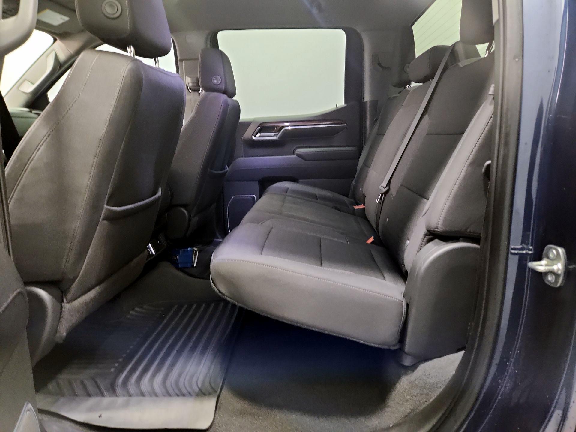 Thumbnail: 2023 Chevrolet Silverado 1500 - 18