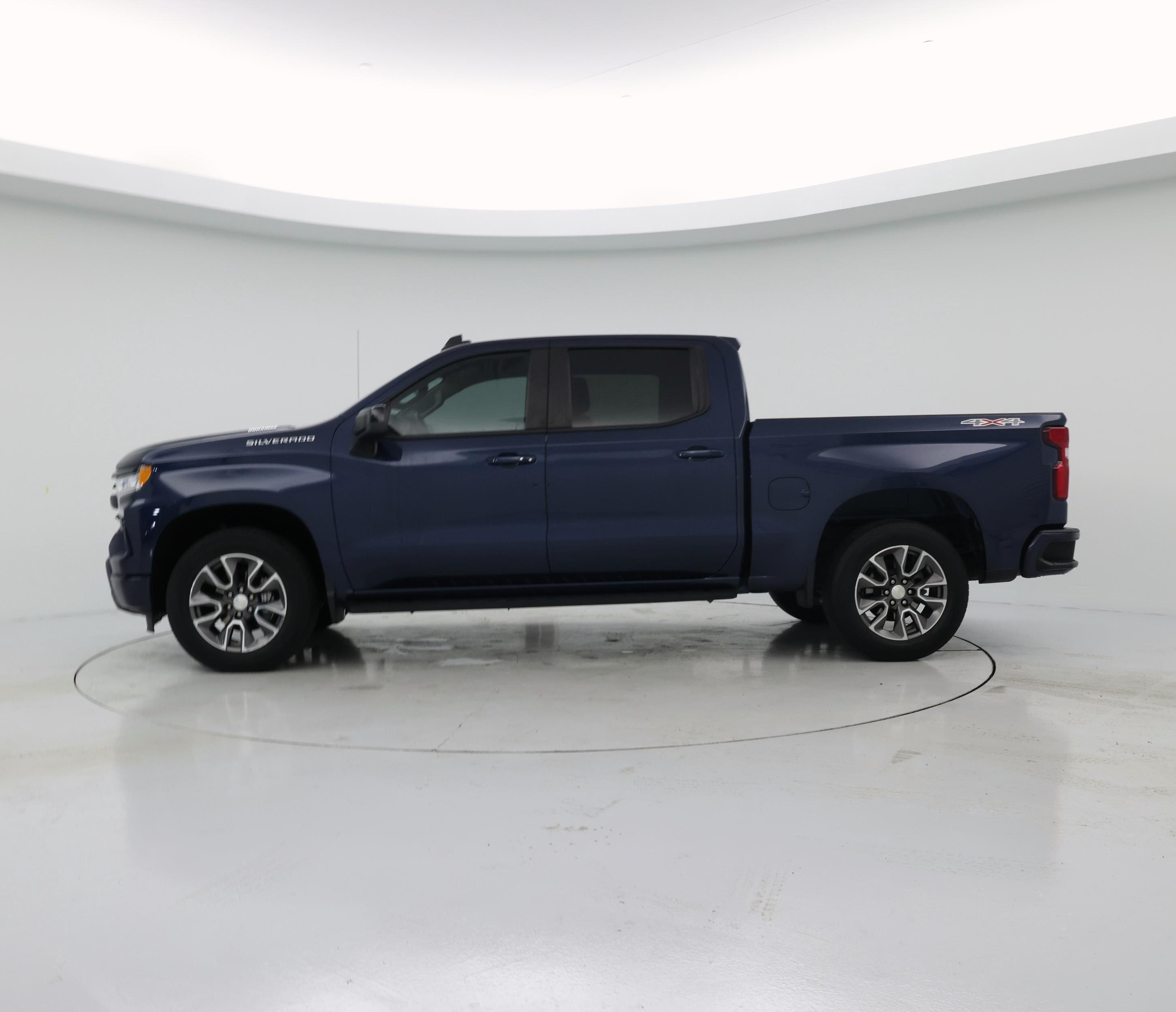 Thumbnail: 2023 Chevrolet Silverado 1500 - 3