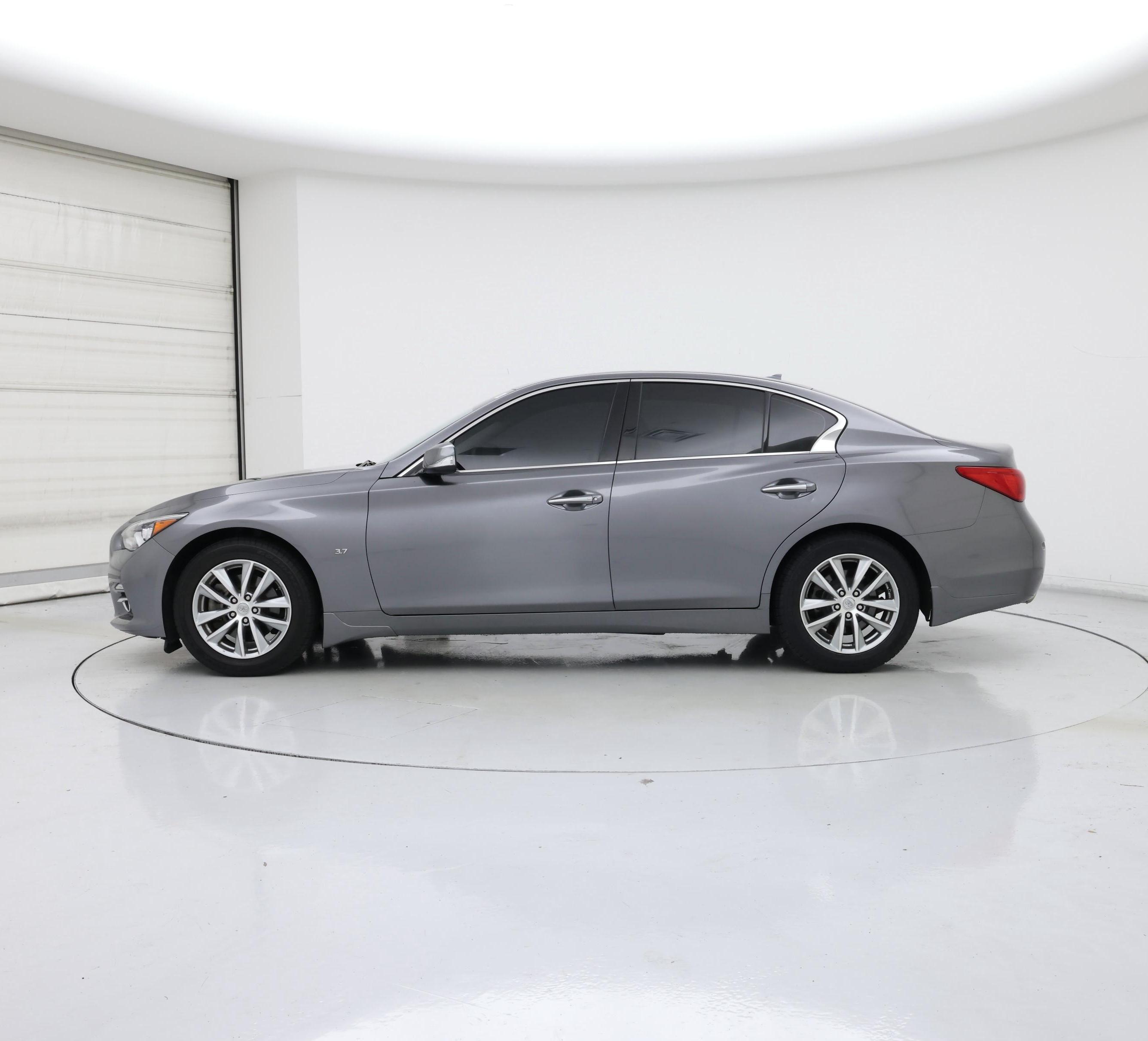 Thumbnail: 2015 INFINITI Q50 - 3