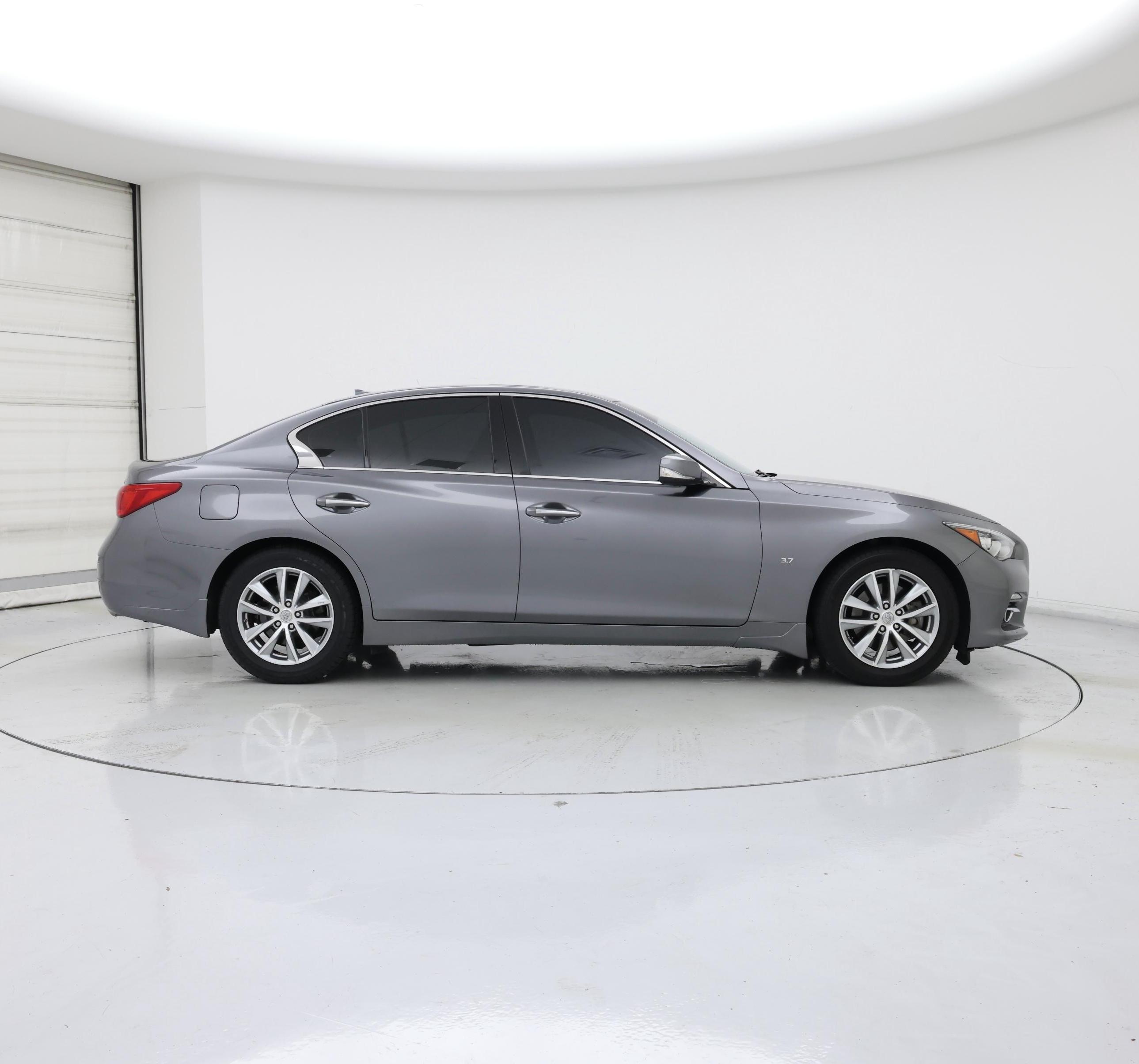 Thumbnail: 2015 INFINITI Q50 - 7
