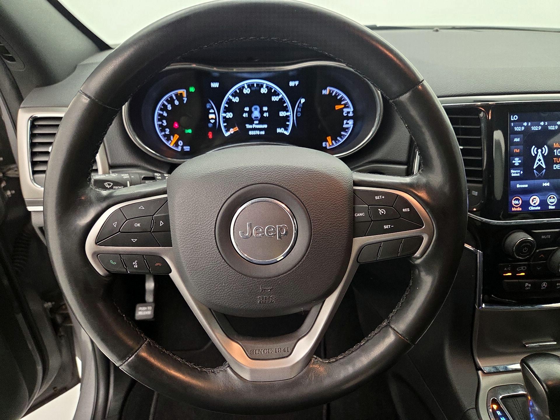 Thumbnail: 2020 Jeep Grand Cherokee - 10